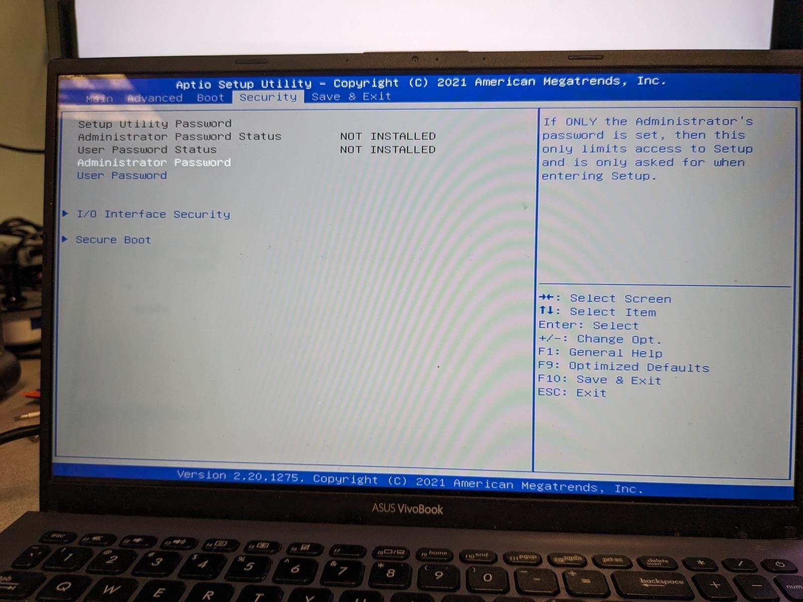 ASUS VIVOBOOK F512J i3-1005G1 @ 1.20 GHz, 12GB RAM, NO HDD/OS