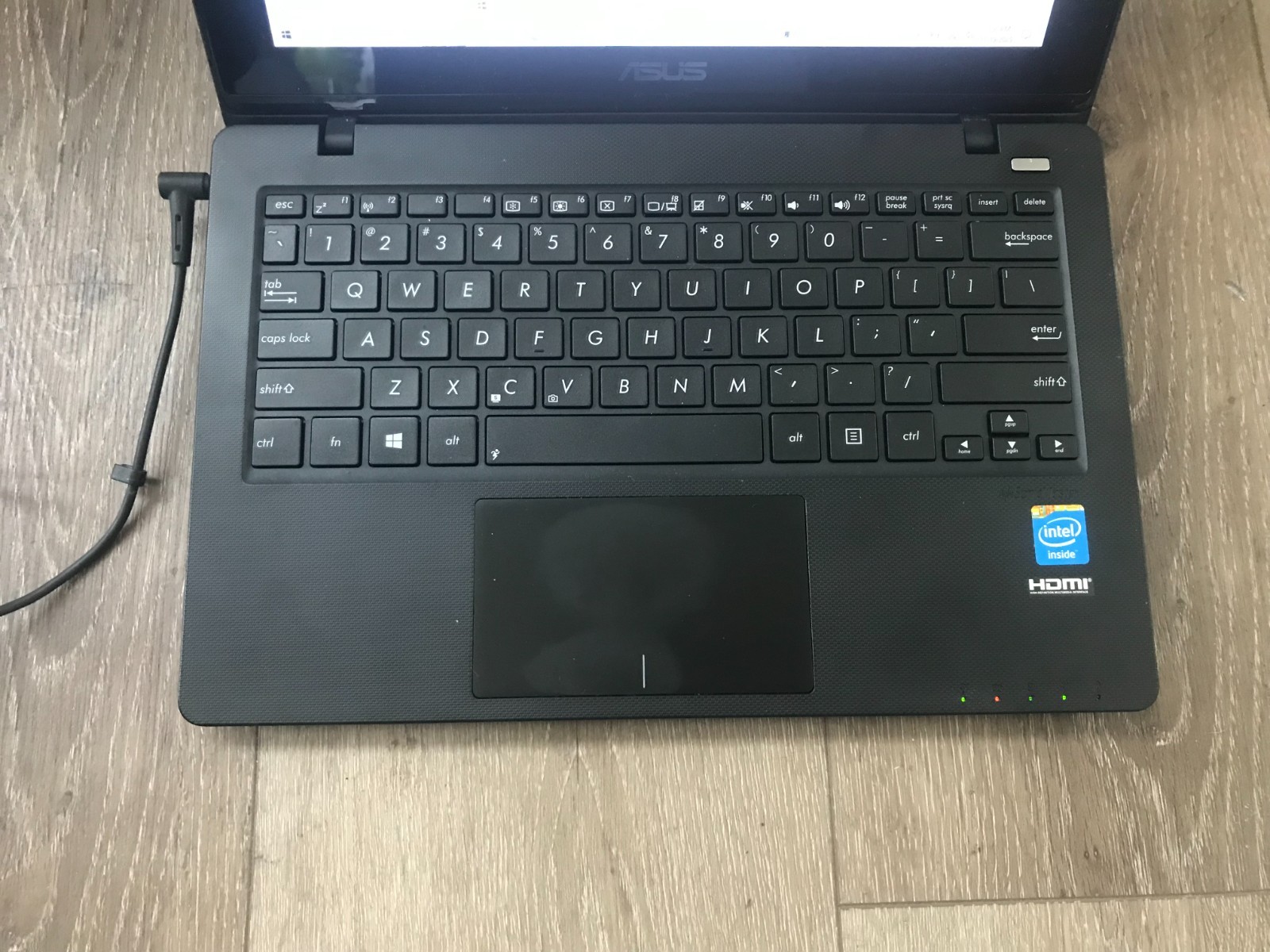 Asus X200CA X200CA-HCL1250 11.6″ Intel Celeron 1007U 1.50GHz 4GB RAM 500GB HDD