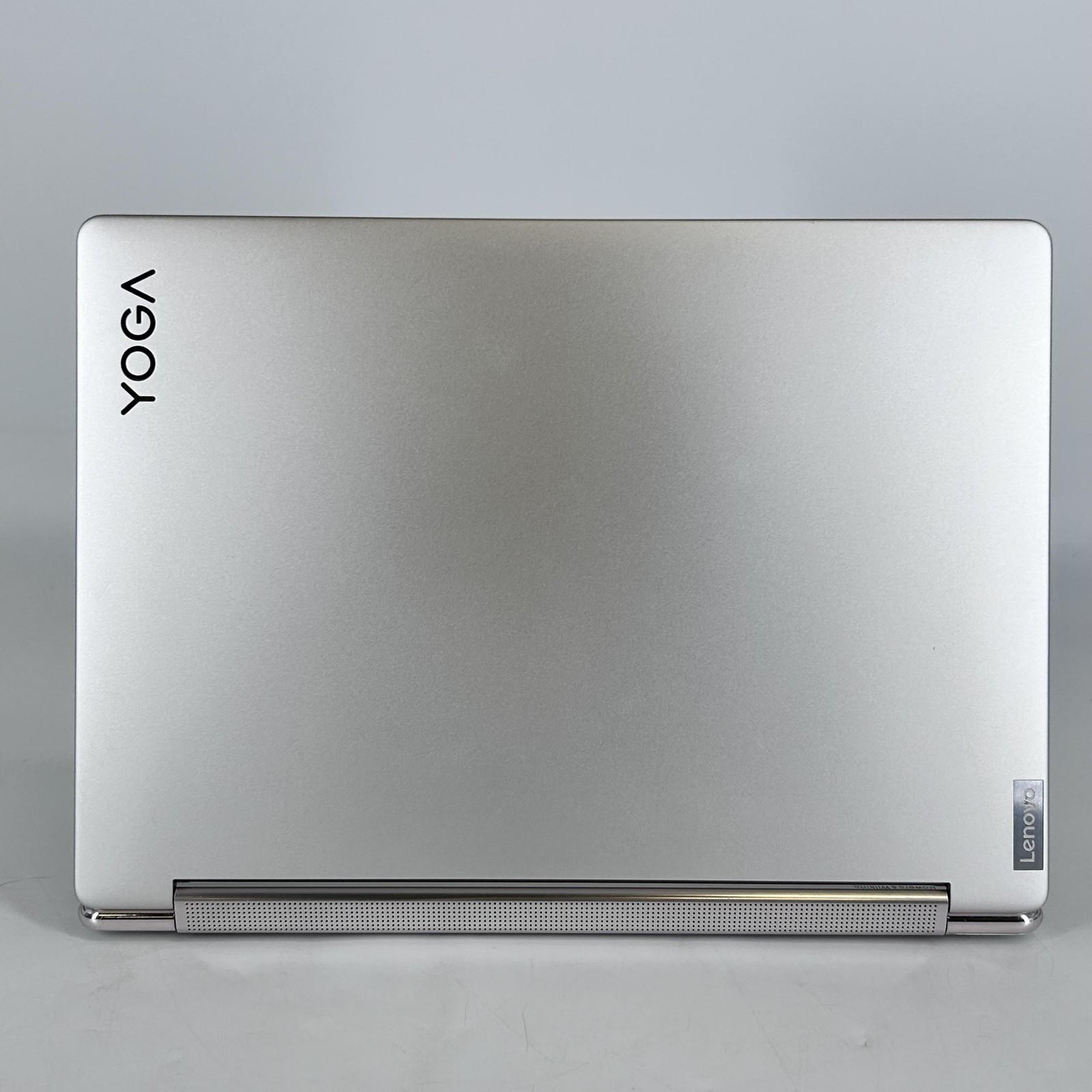 Lenovo Yoga 9i 14 Gold QHD+ TOUCH 2.2 GHz i7-1360P 16GB 512GB SSD Very Good