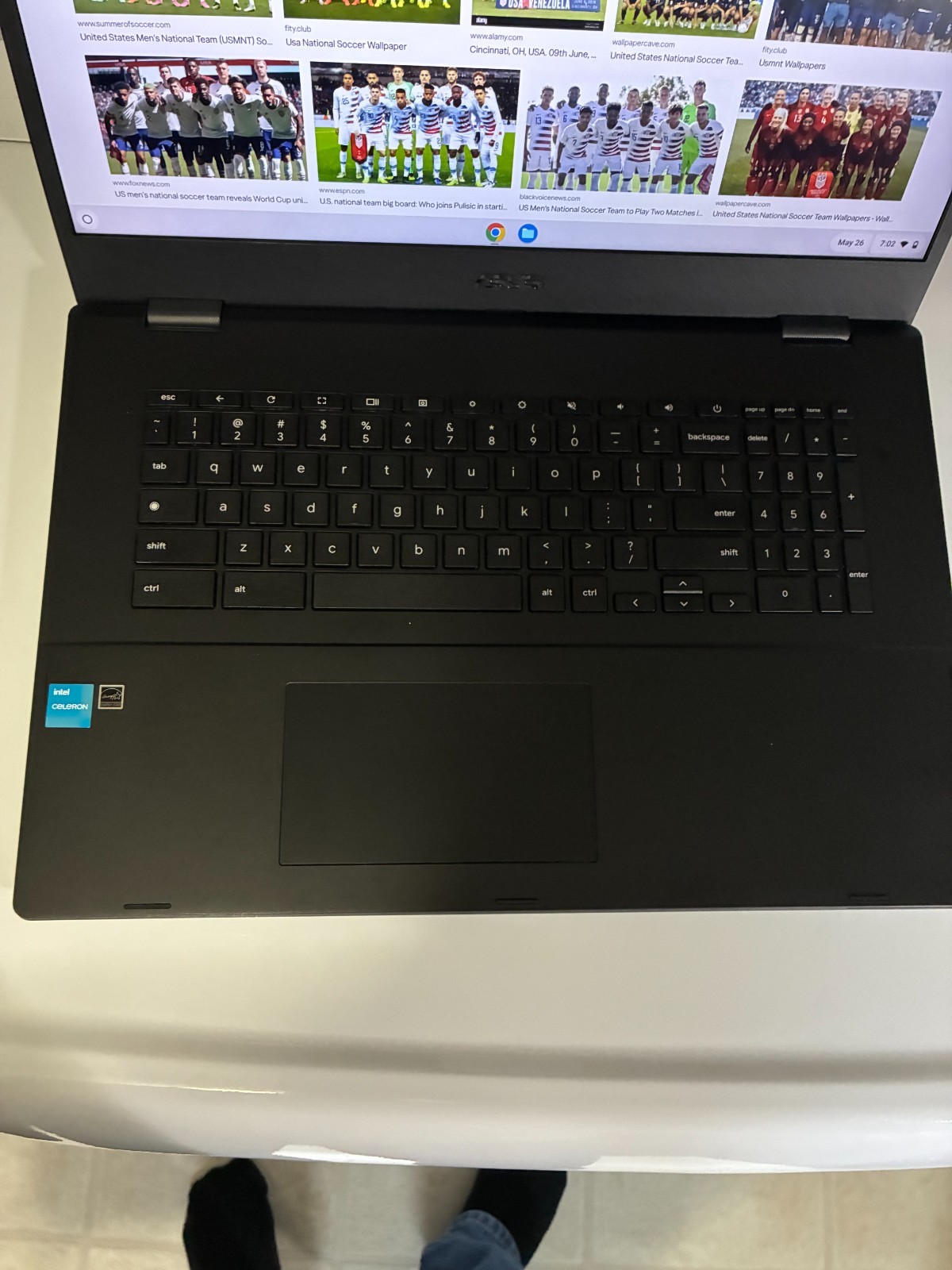 ASUS 17.3″ Screen Chromebook Computer CX1700CKA-DH44F Celeron N4500