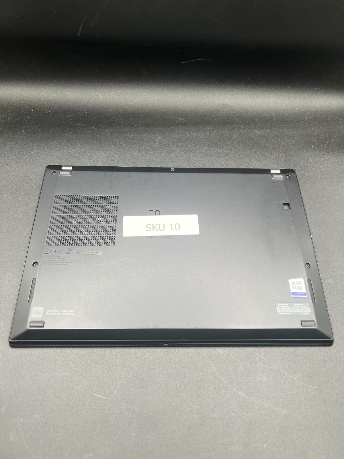 Lenovo ThinkPad T14s Gen 1 Intel i5-10210U 1.6GHz 16GB 512GB No OS