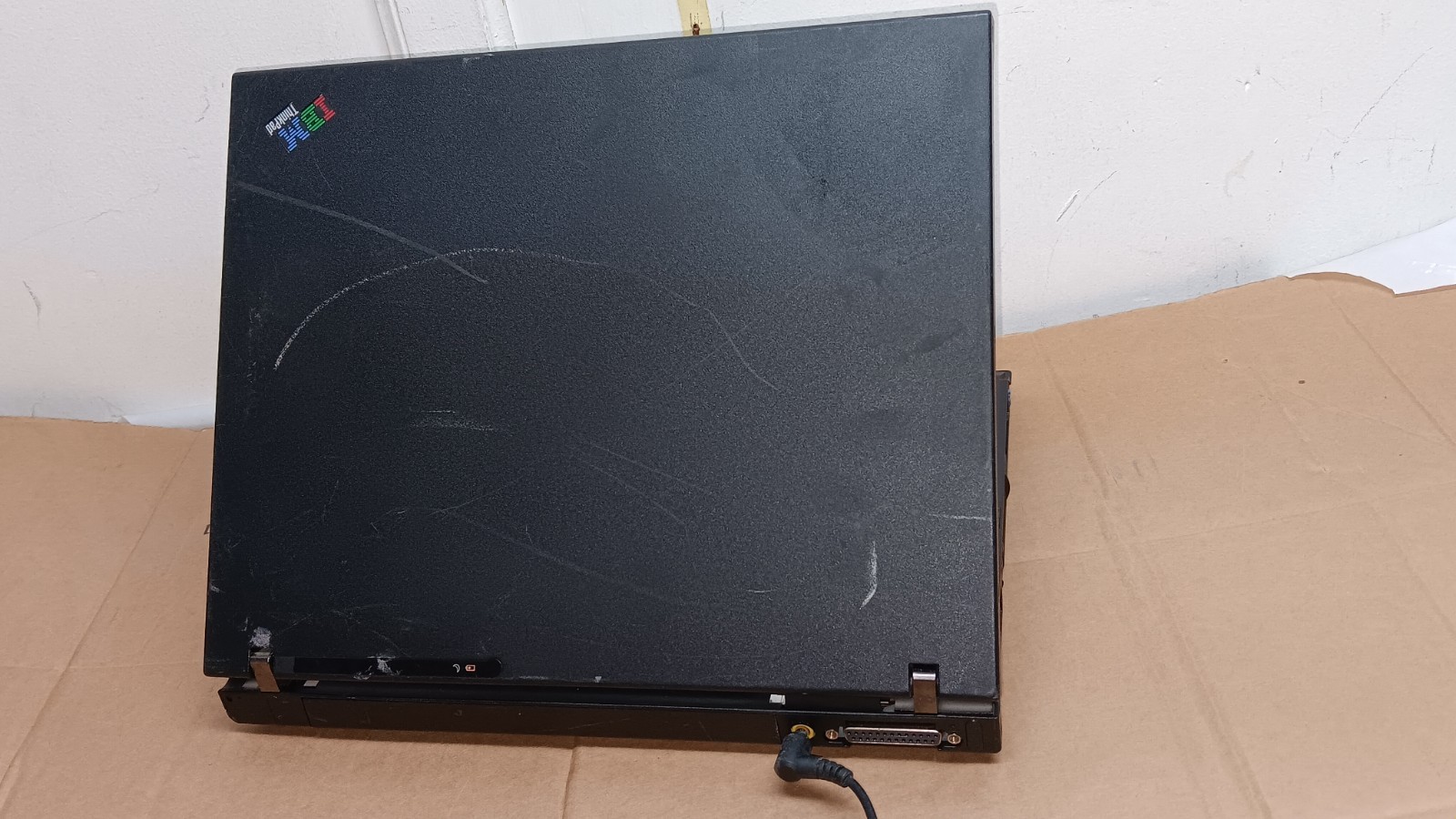Retro Loaded IBM Thinkpad R52 Gaming Laptop 1.73 GHz 2 GB Ram Windows XP Hme SP3