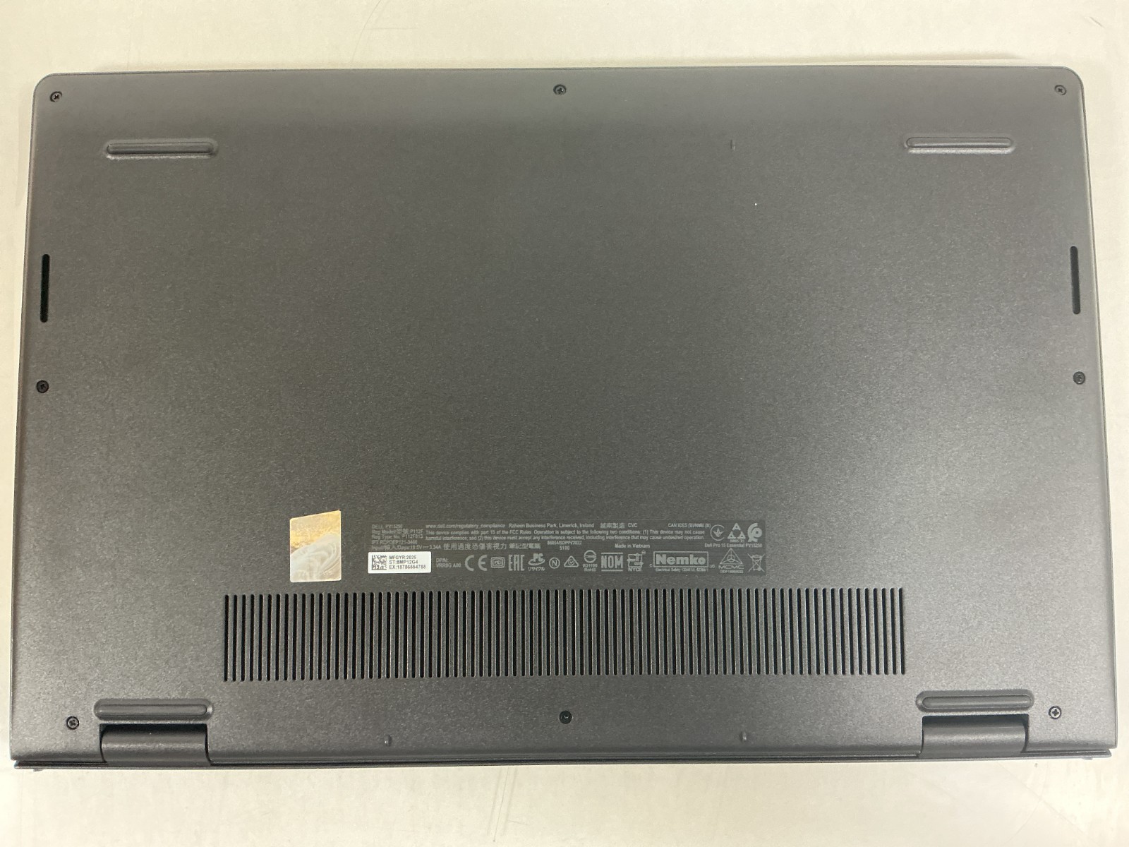 Dell Pro 15 Essential PV15250 15.6″ i5-1334U 16GB 512GB SSD W11P – V2T7P