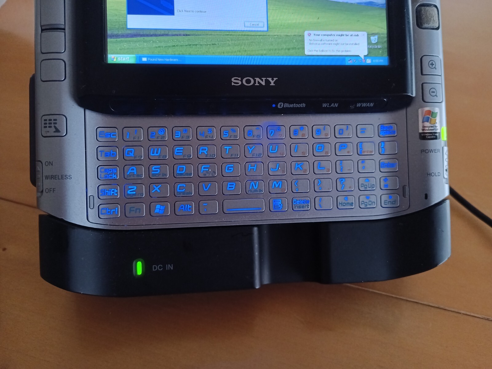 Sony VAIO Ultraportable Micro PC 512MB 30GB Intel Core Solo (VGN-UX180P)