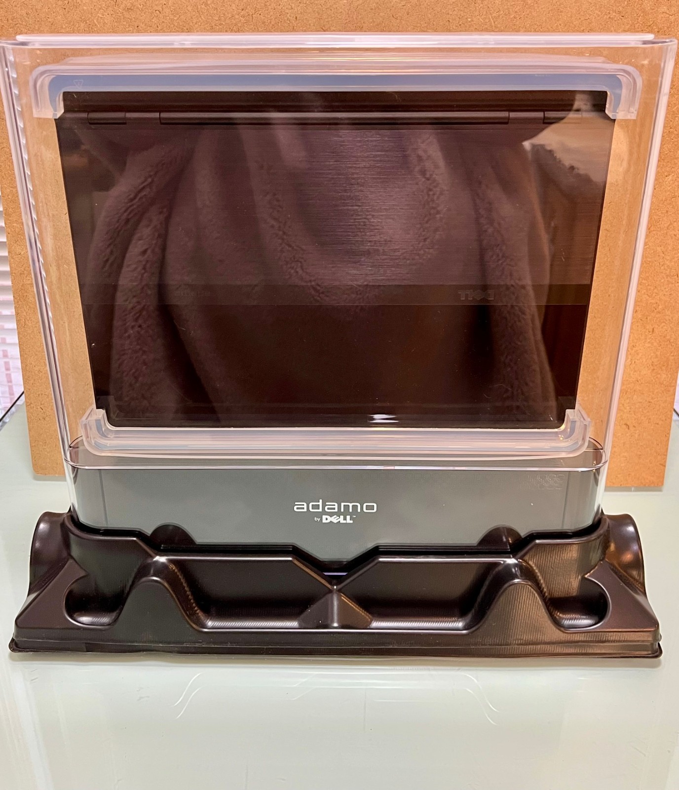 Dell Adamo 13 XPS – Vintage 2009