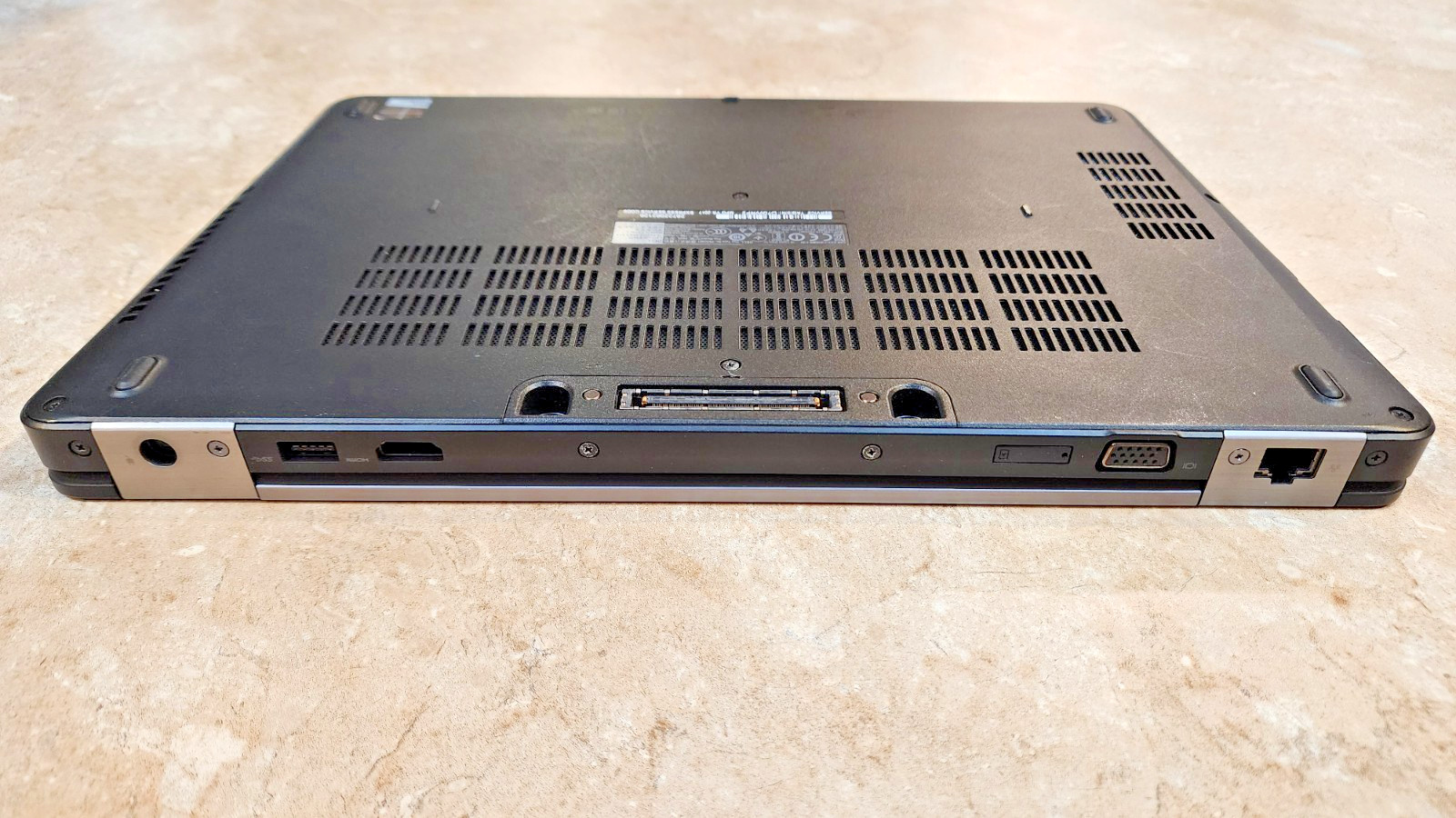Dell Latitude E5470 14″ Quad-Core i5-6440HQ 16GB RAM 128GB SSD Win 11 Laptop