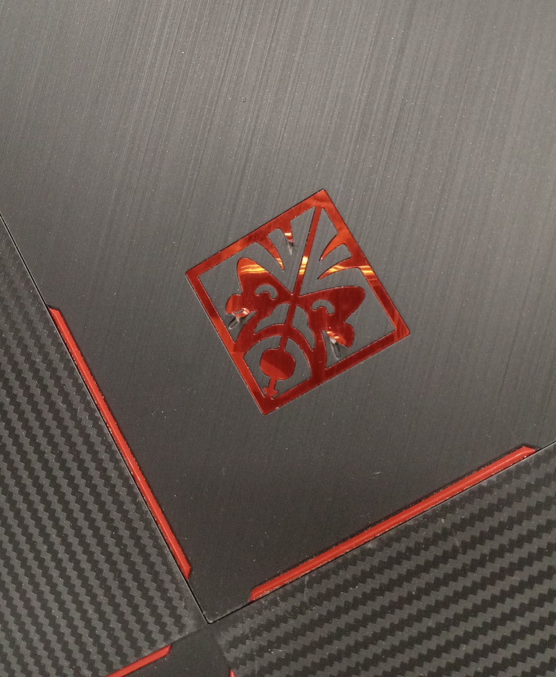 HP Omen 15-ce018dx 15.6″ (256GB SSD, i7 7th Gen, 16GB RAM) – BAD BATTERY, FF OTH