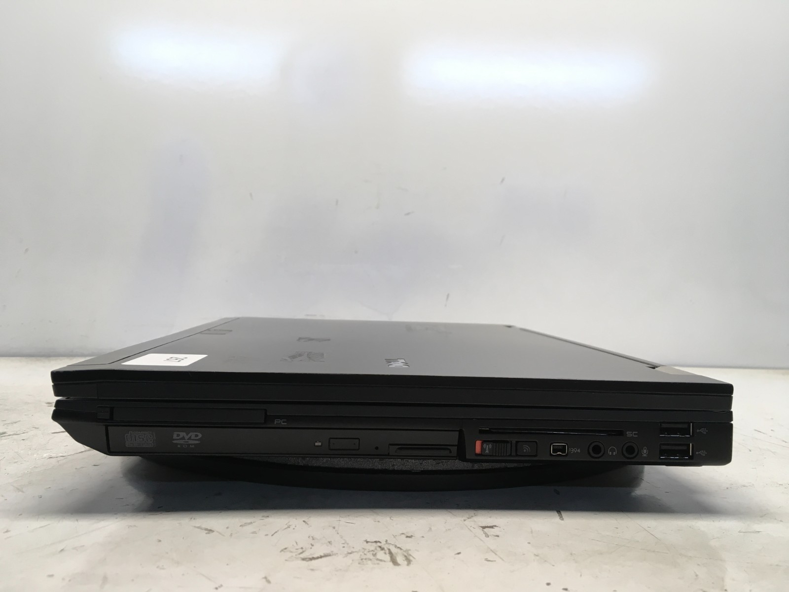 Dell Latitude E6500 Intel Core 2 Duo P8600 2.4GHz 4 GB NO HDD