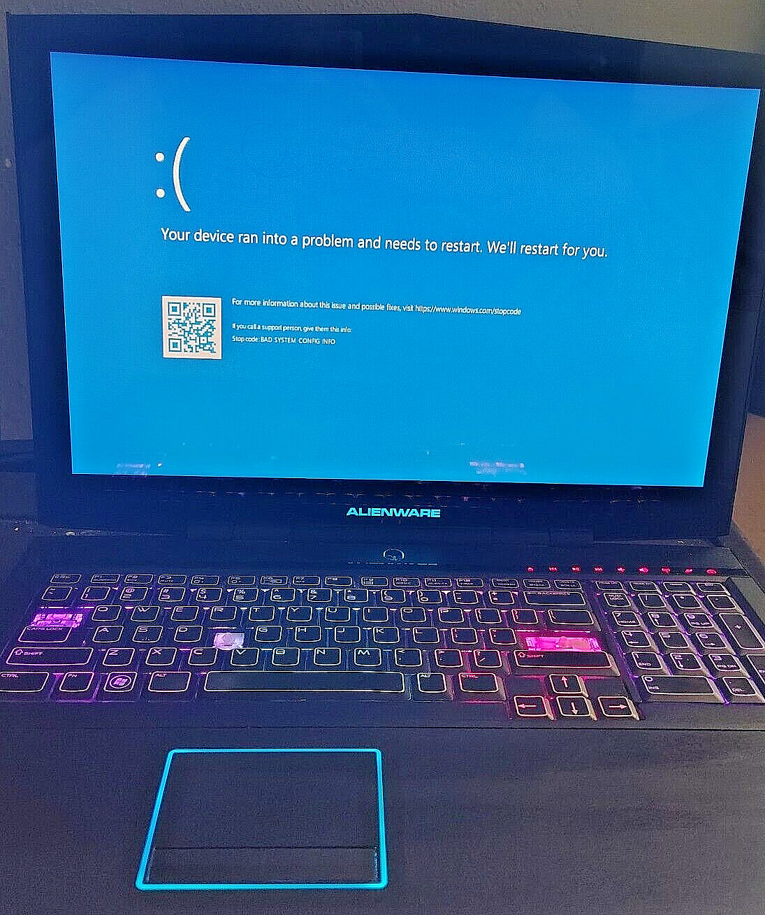 Alienware M17X R3 laptop I7-2760qm 2.4-3.5Ghz 16GB 512GB SSD NVIDIA GP106