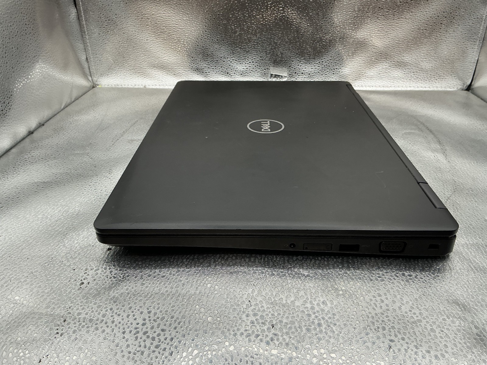 Dell Latitude 5590 15.6″, i5-8250U @ 1.60GHz, 16GB RAM, 256GB SSD, Win 11 Pro