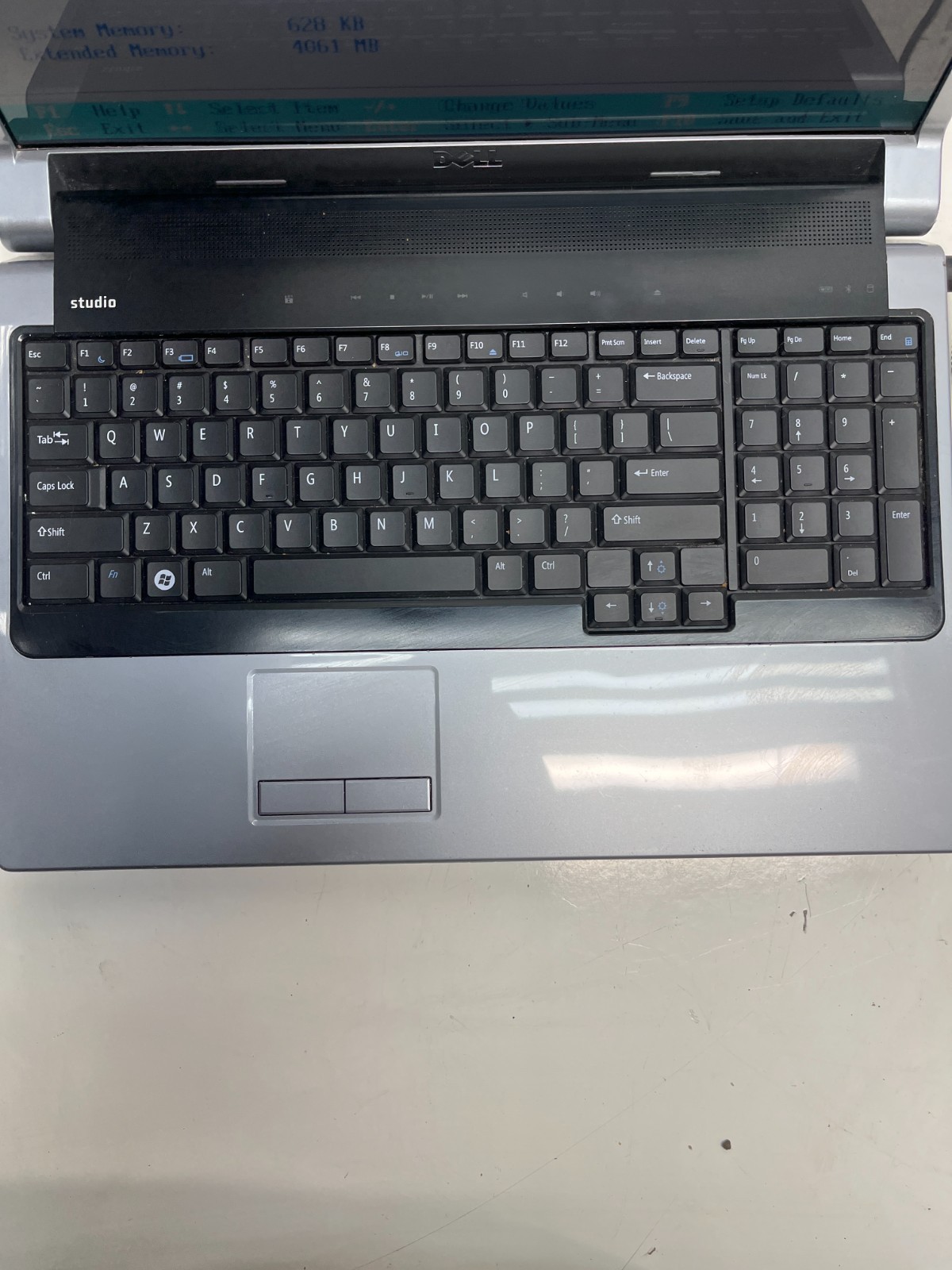 Dell Studio 1737 Intel Core 2 Duo T6500 2.10GHz 4GB NO HDD