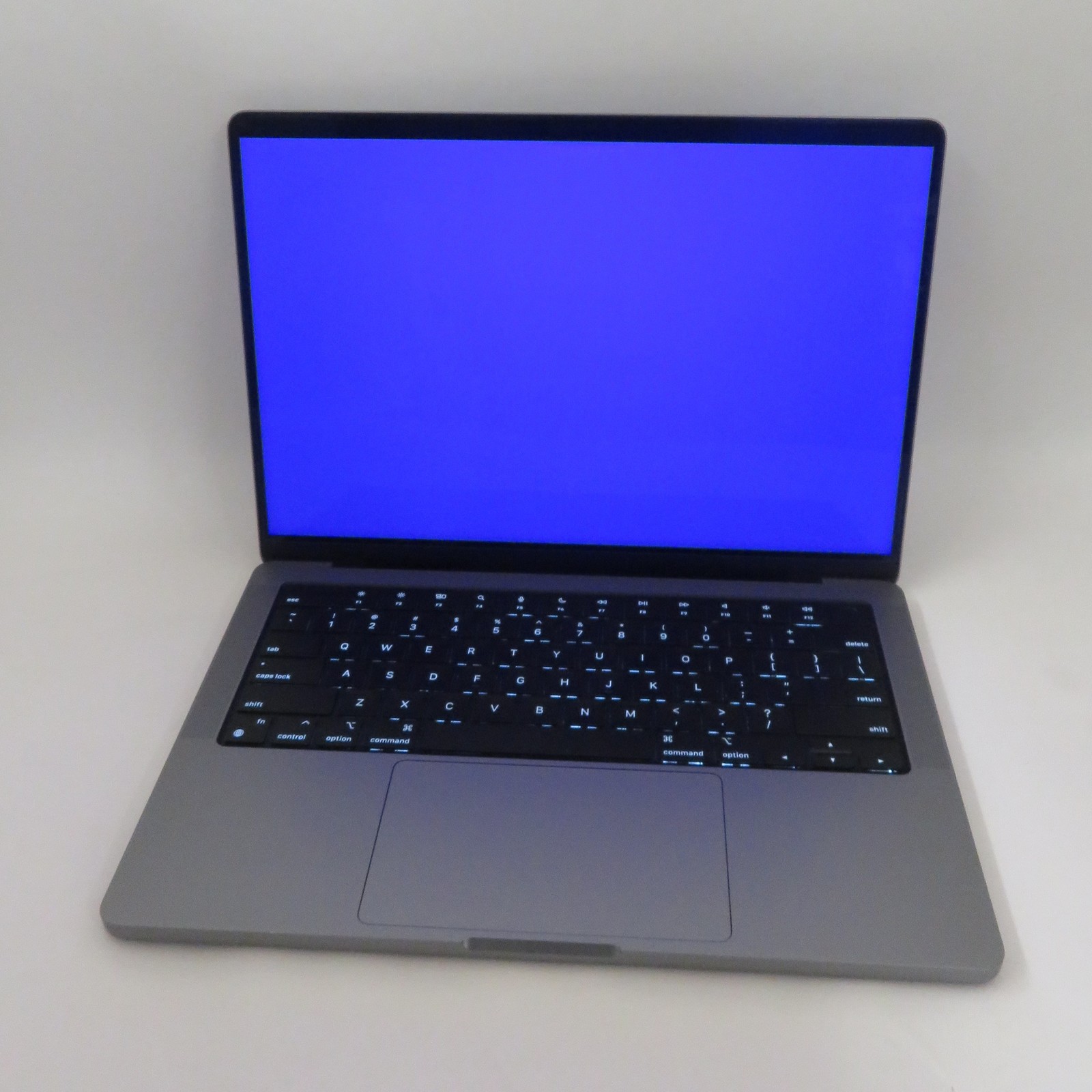 Apple Macbook Pro 2023 14in Retina M2 Pro 16GB RAM 512GB Tahoe A2779