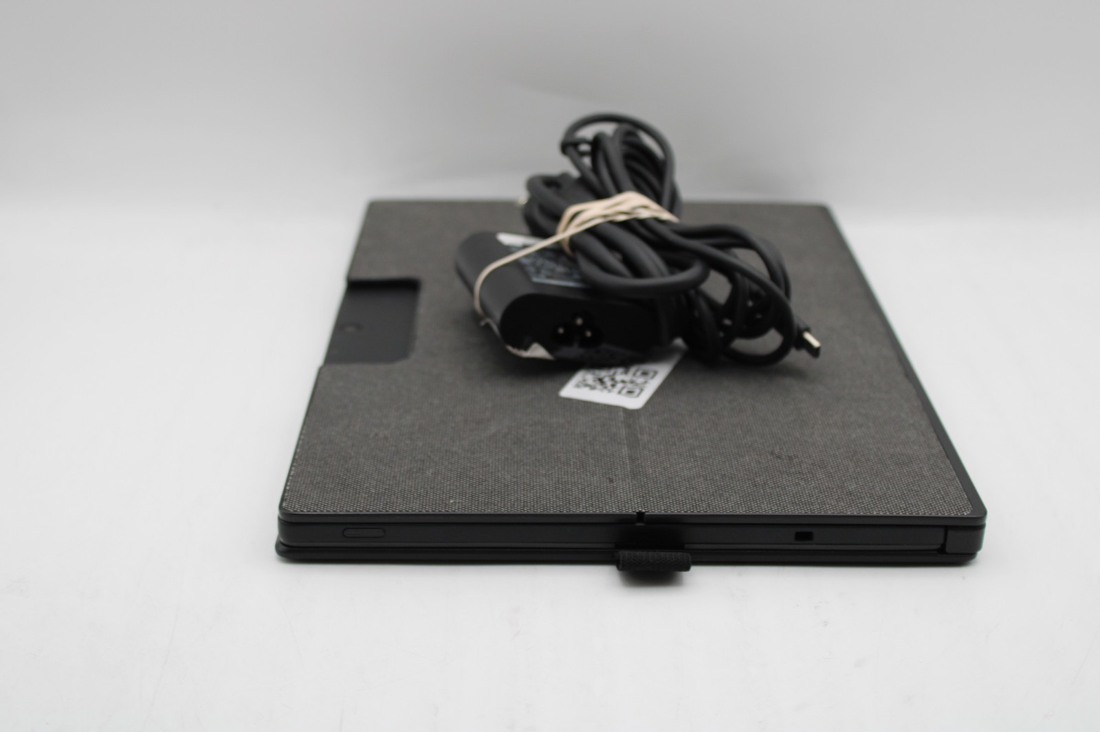 Dell Latitude 7275 Touch 2in1 _ m5-6Y57 _ 8GB / 256GB _ No OS *READ