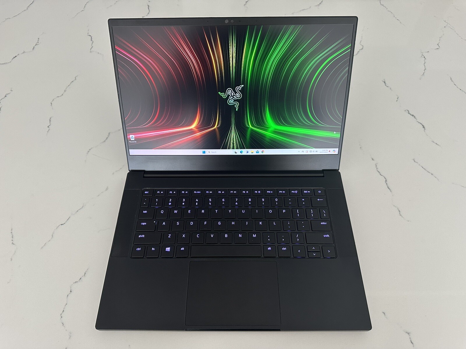 Razer Blade 14 15″ 165Hz 2K 3.3 GHz Ryzen 9 5900HX 16GB 1TB RTX 3070 Excellent