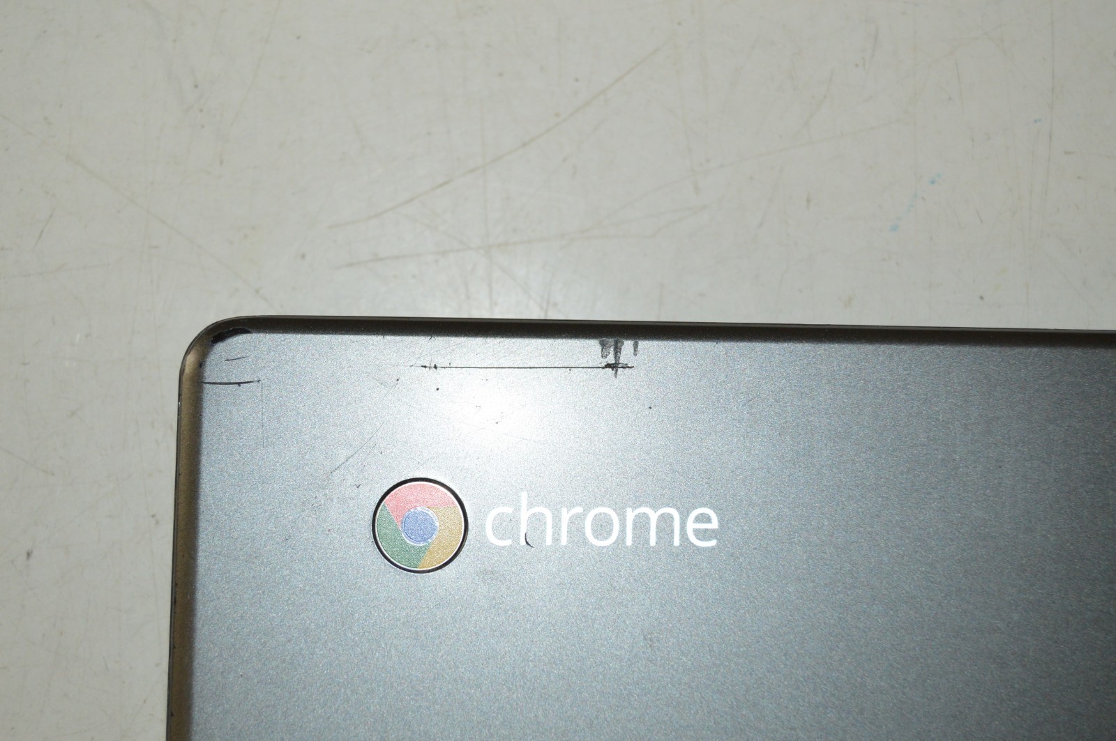 Acer Chromebook C720 11.6″ Laptop 16GB SSD 4GB RAM Celeron 2955U + AC Adapter