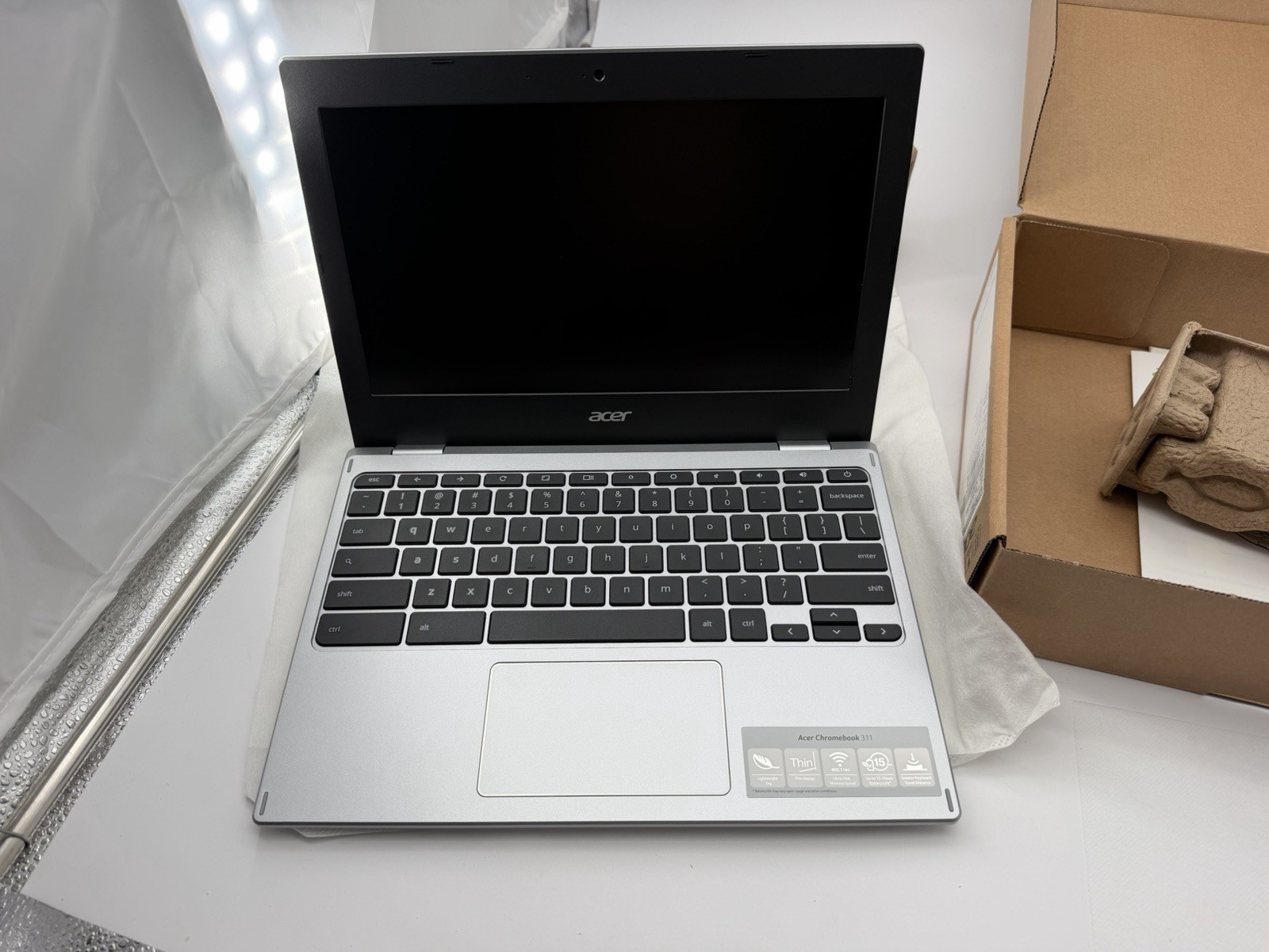 Acer chrome book CB311-11H- KO4N Pure silver Model-N19Q10