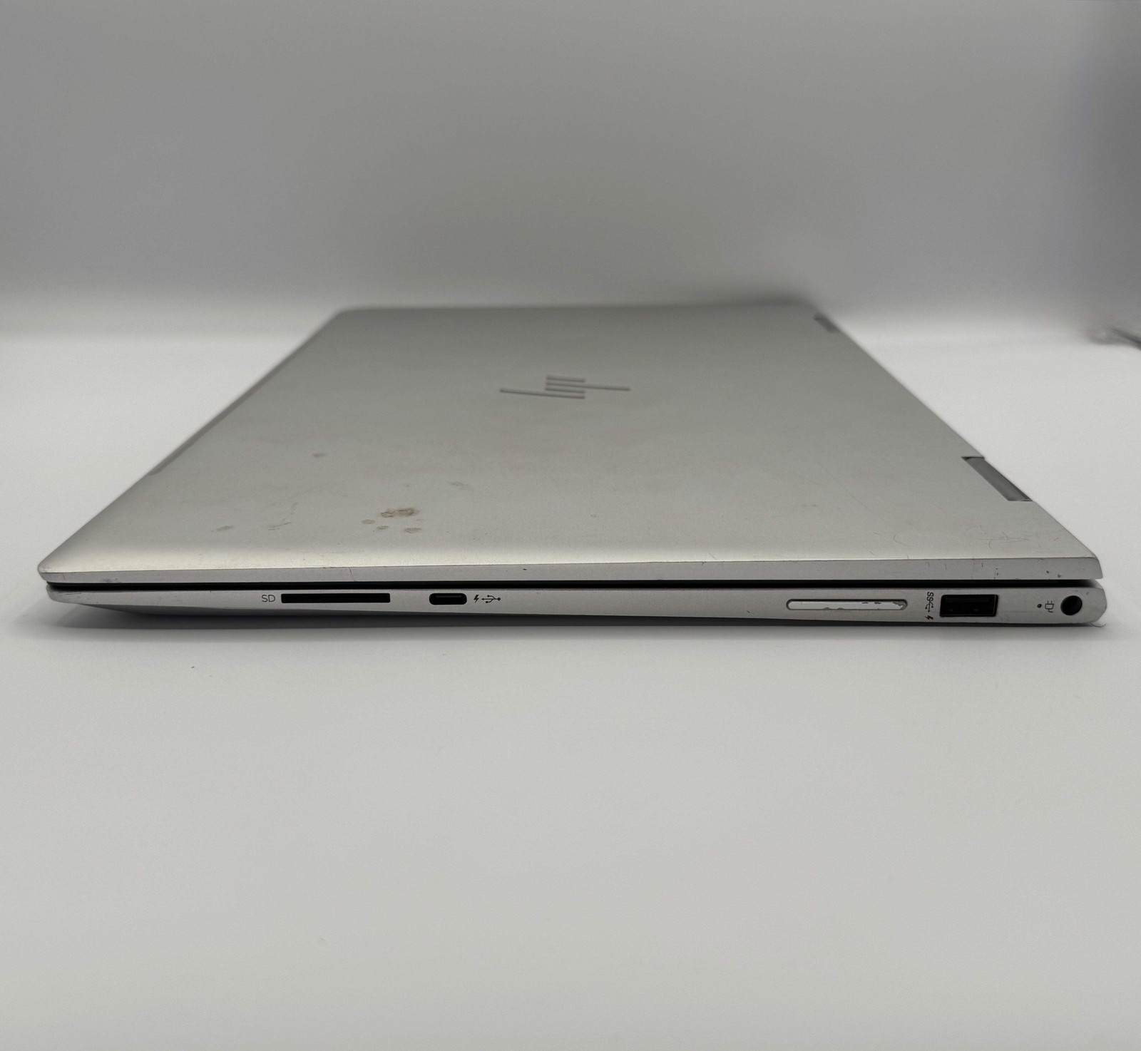HP Envy x360 15m bp011dx i7 16GB 1TB READ