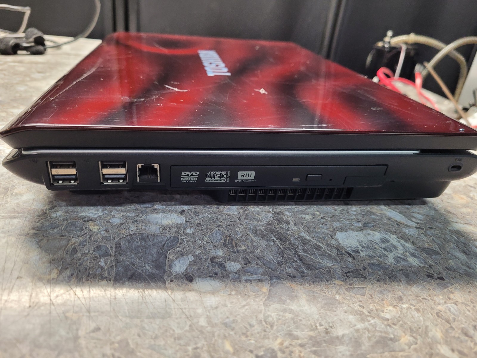 Toshiba Satellite X205 ‘Baby Qosmio’ 1.66ghz 2gb 1tb 8700m GT Retro Gaming Win V