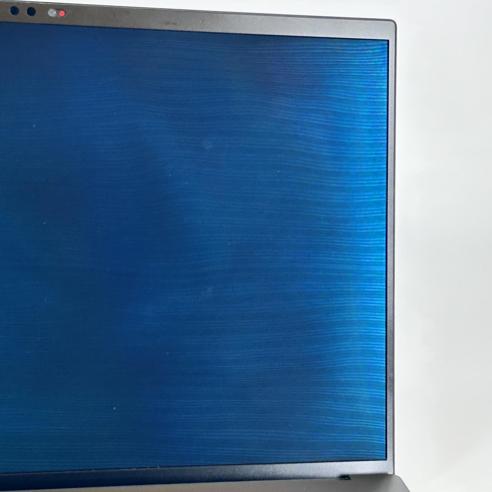 Razer Blade 16 Black 239Hz QHD+ 2.2 GHz i9-14900HX 32GB 1TB RTX 4080 STICKY KEYS