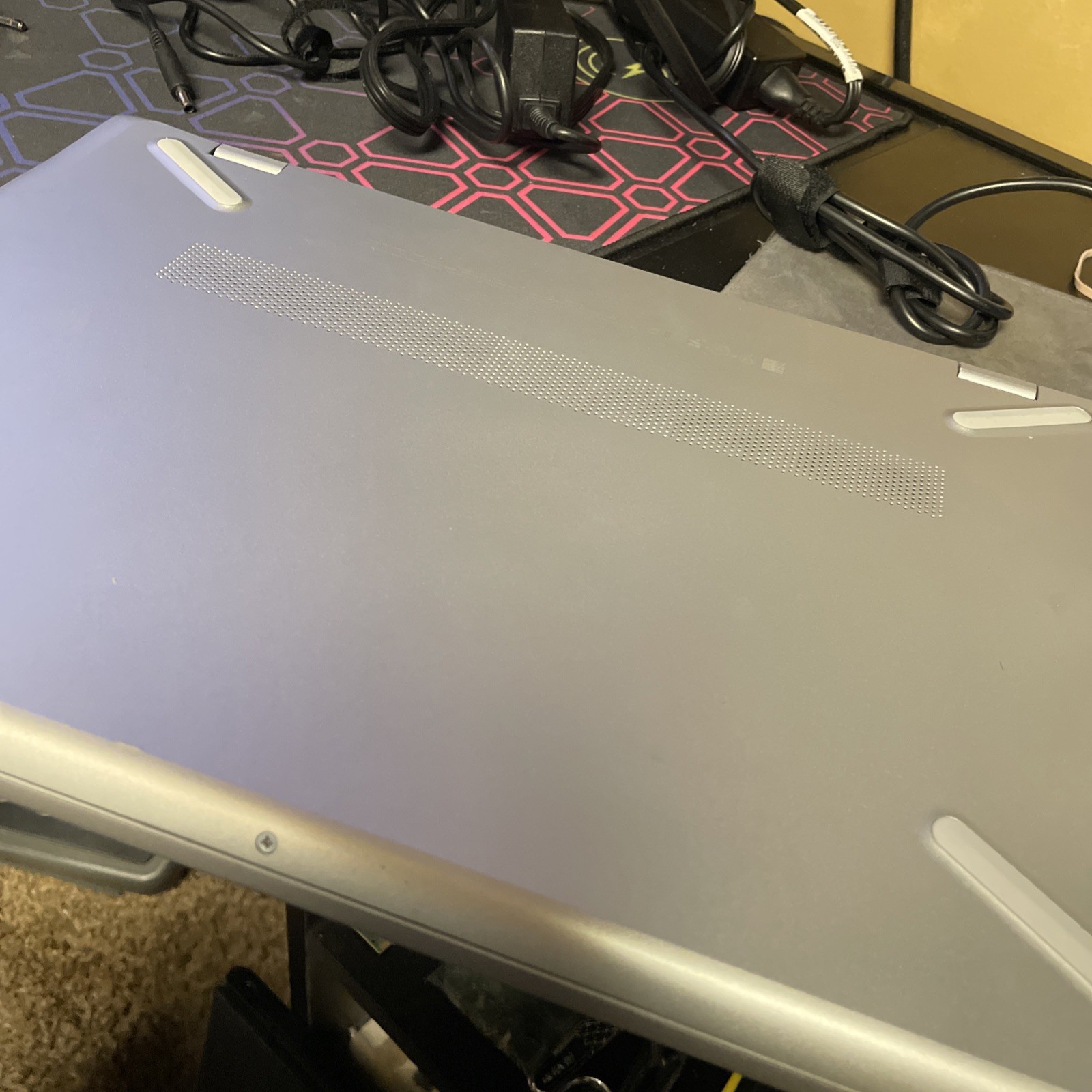 HP Pavilion 15-cs0064st _ i7-8550U @ 1.8 _ 8GB RAM _ 256GB SSD _ W11H
