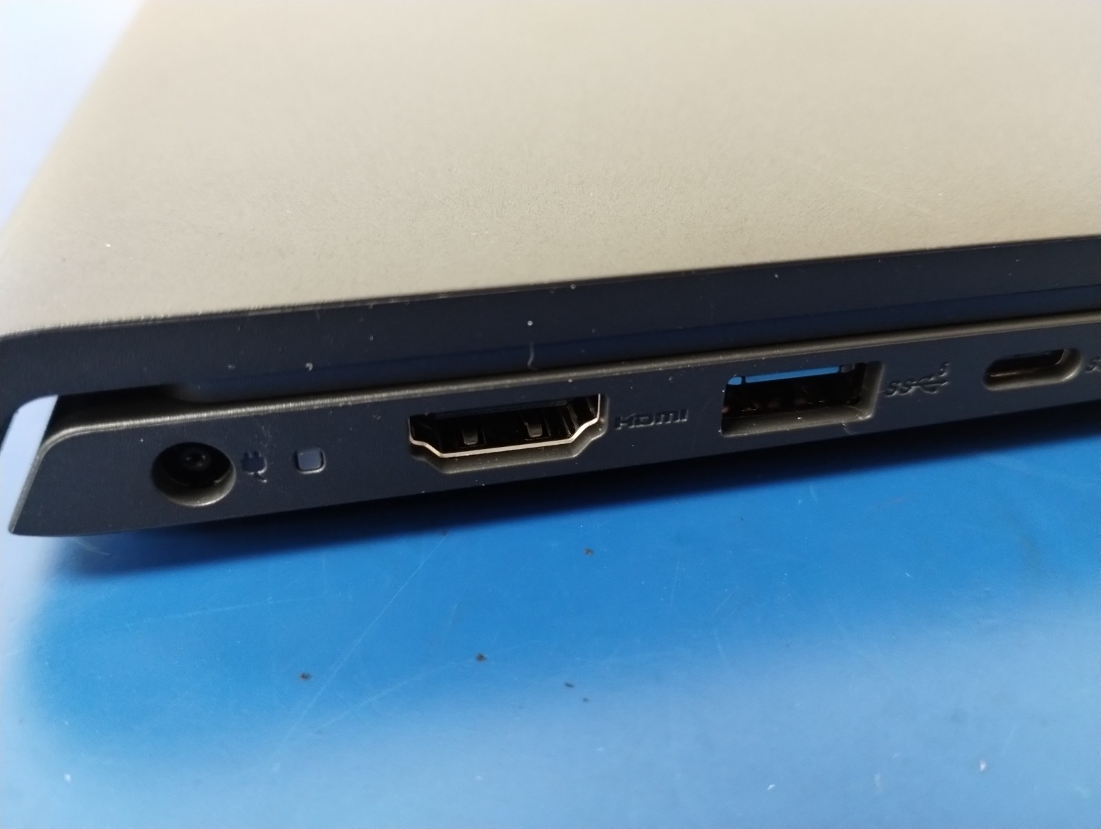 DELL 15 DC15255 G8MK9, AMD Ryzen 7 7730U, 2.00 GHz, 16 GB RAM, 512 GB NVMe SSD