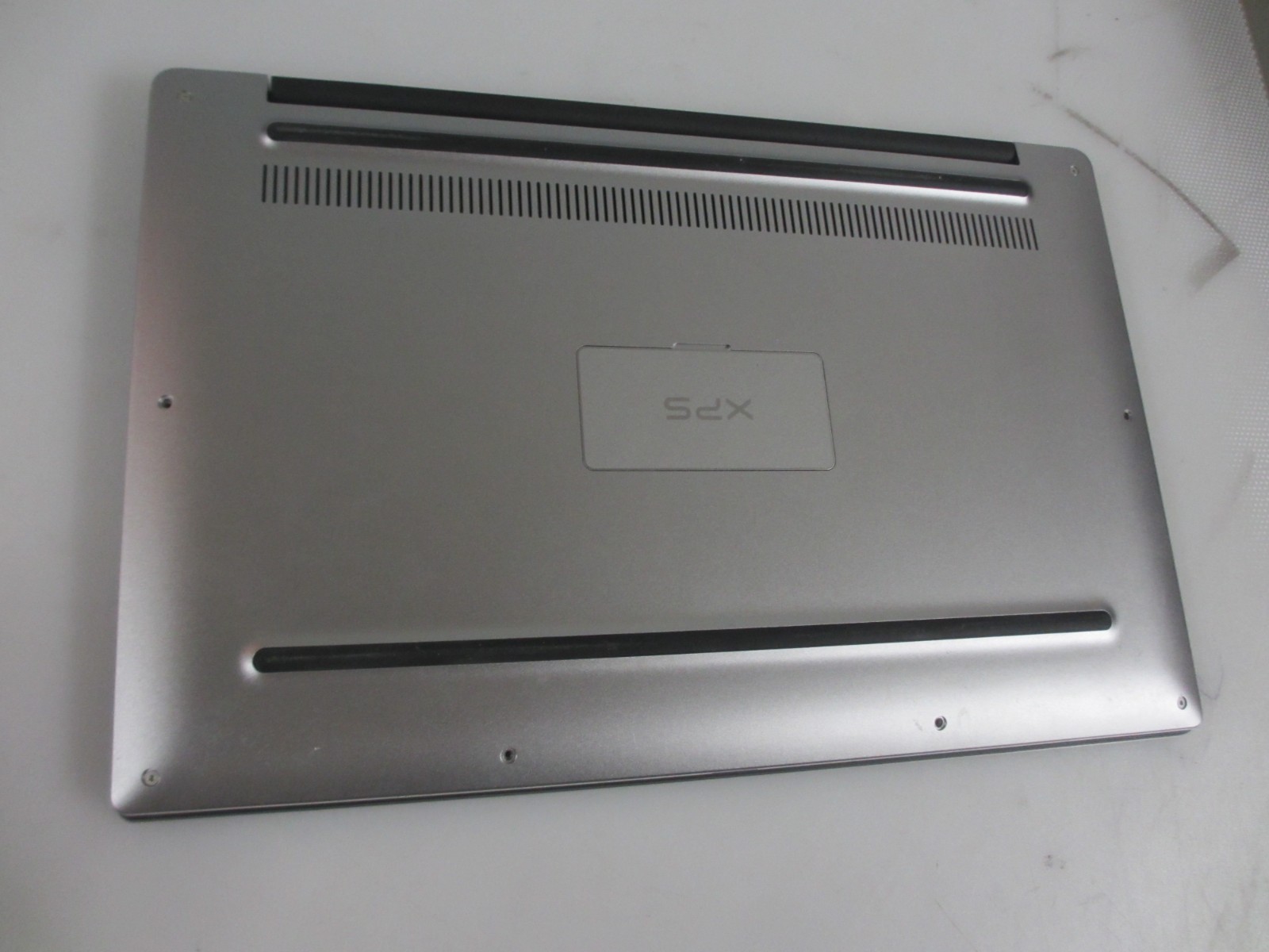 Dell XPS 13 9360 I5-7200U 2.50GHZ 4GB 128GB m2SSD LAPTOP NOOS + AC