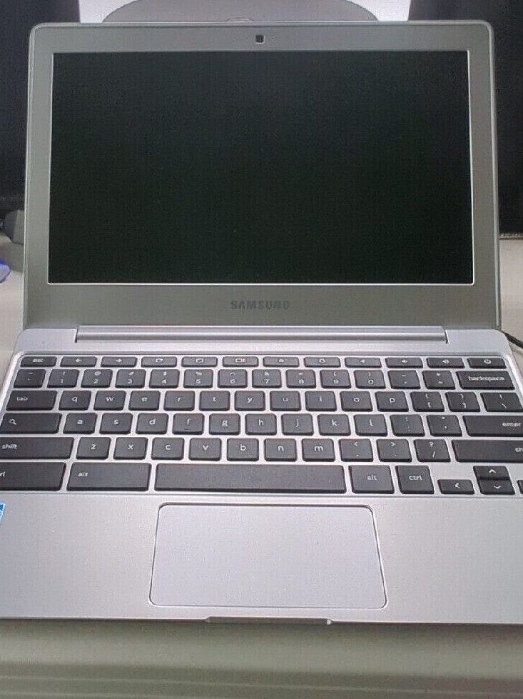 SAMSUNG CHROMEBOOK 2 11.6 HD CELERON N2840 4GB 16GB SSD XE500C12-K01US