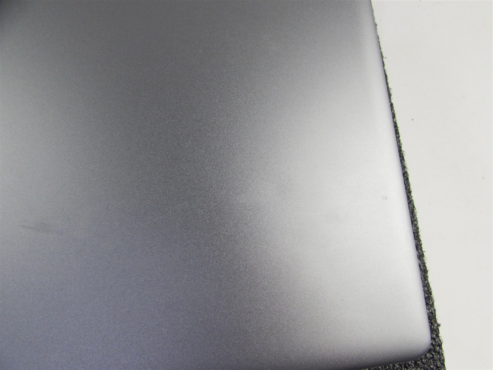 DELL PRECISION 7750 1920X1080 FHD I7-10850H 1TB 32GB RAM RTX 4000 WIN 11 PRO