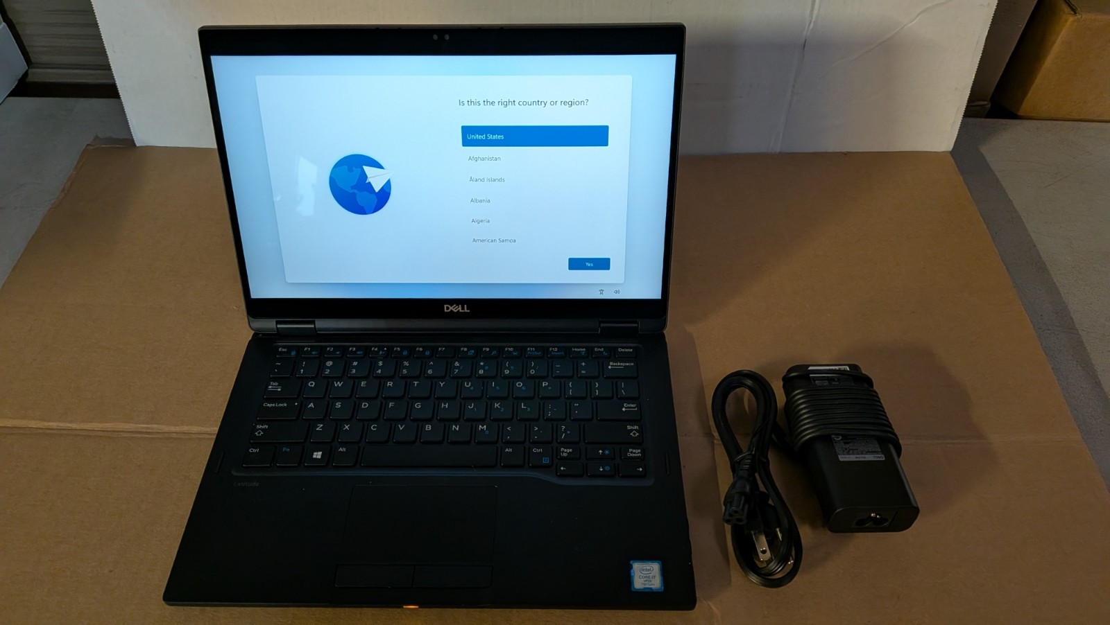 Dell Latitude 7389 2-in-1 Touch 13″FHD 7th Gen Core i7-7600U 16G 256GB Win11P AC