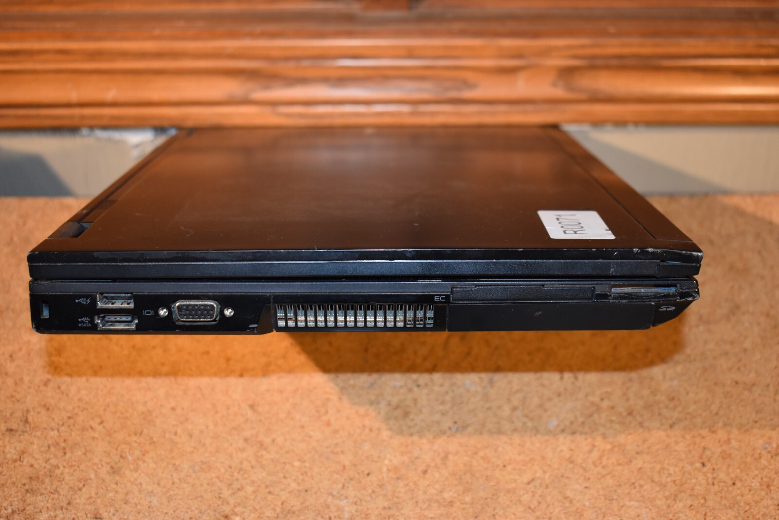 Dell Latitude E6500 Core 2 Duo T9900 3.06GHz 640GB Windows XP NVidia NVS 160M
