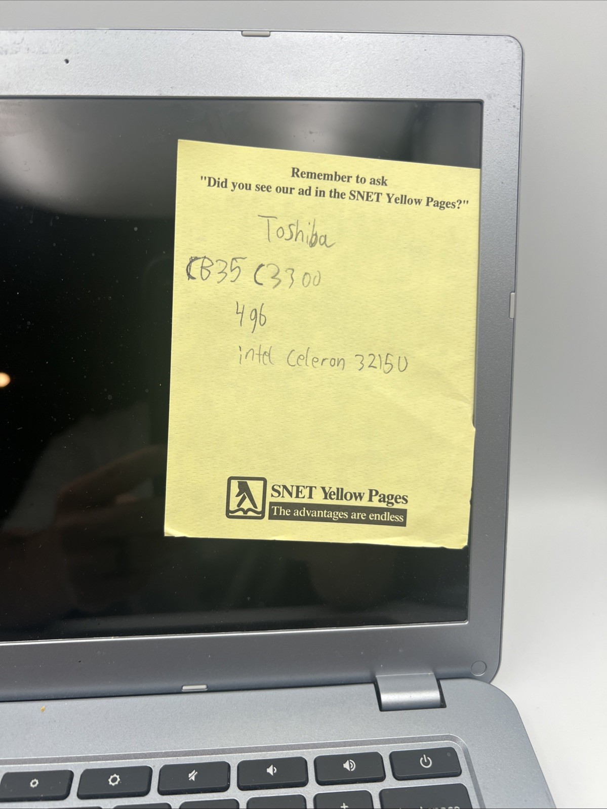 Toshiba Chromebook 2 Skulcandy CB35-C3330 4GB Intel Celeron 3215u Working
