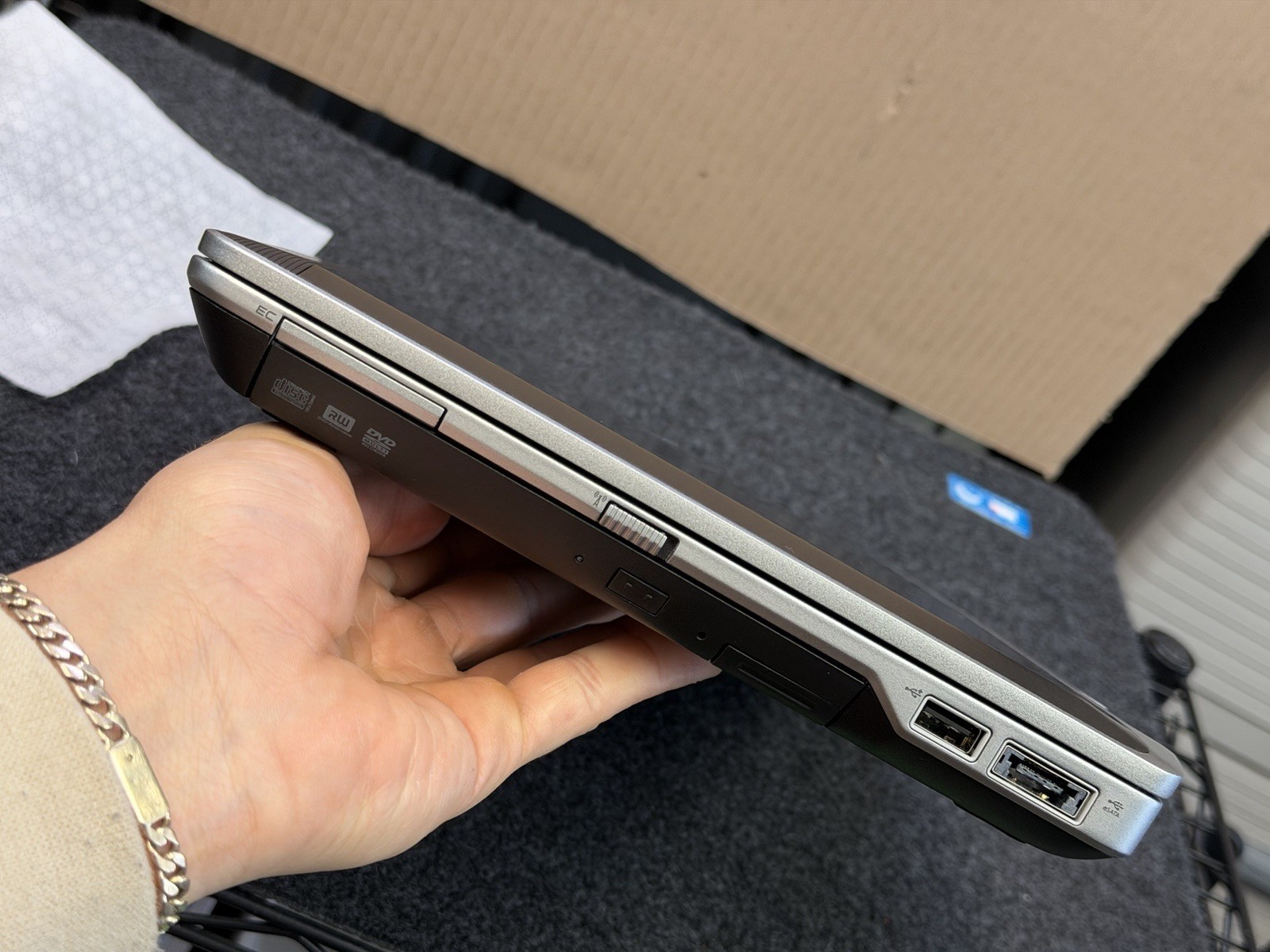 Dell Latitude E6320 i5-2520M @2.5GHz 2GB RAM 250GB HDD (No Battery)
