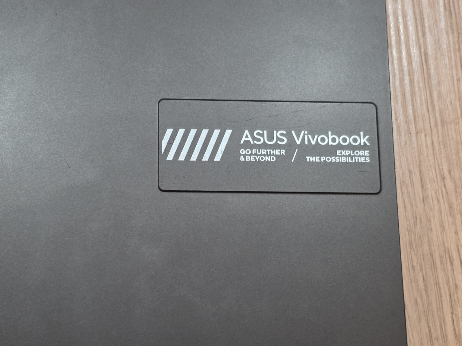 ASUS 14″ Laptop – AMD Ryzen 4GB RAM 128GB SSD Black (E1404FA-TH31)