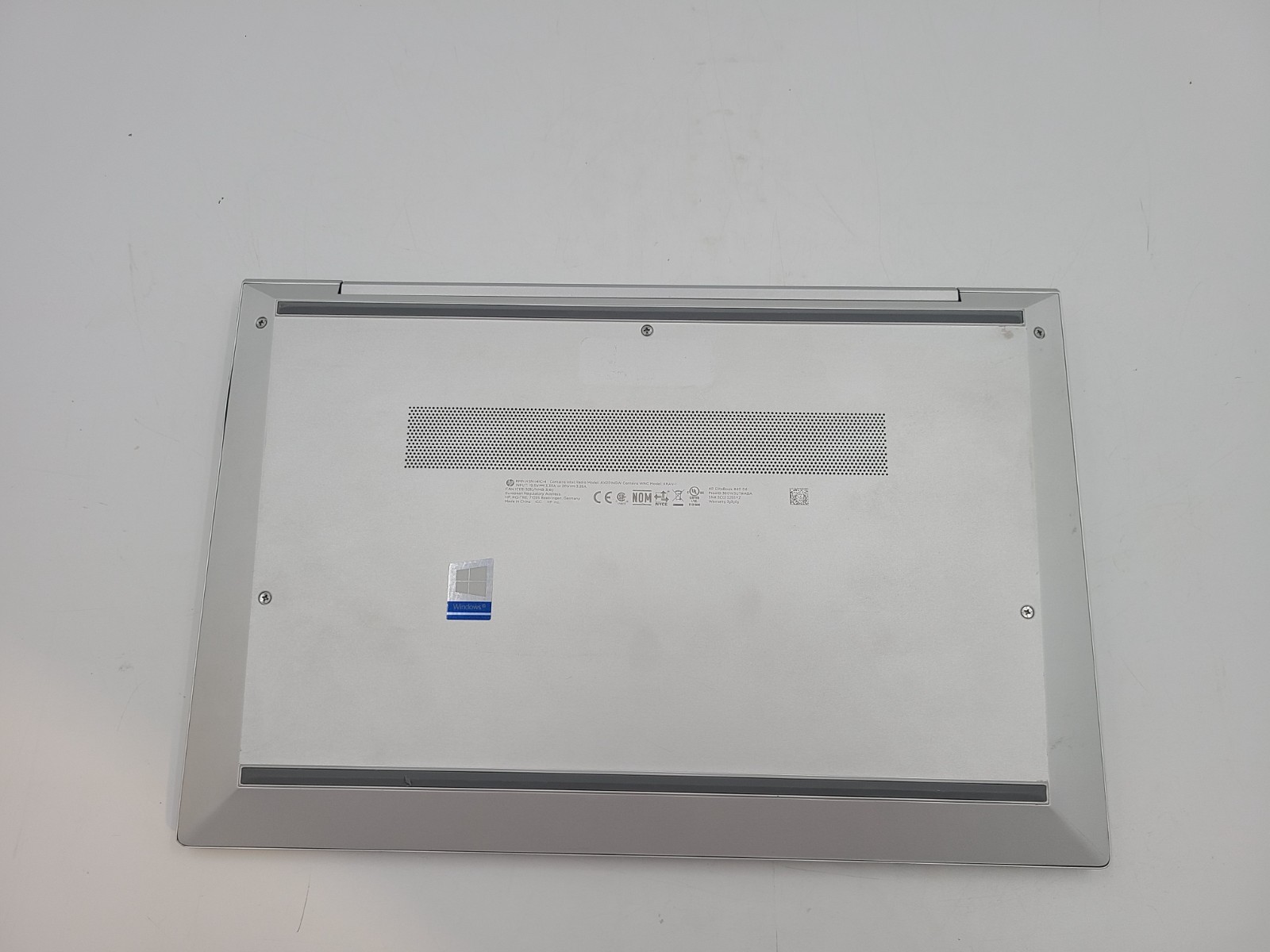 HP EliteBook 840 G8 i7-1185G7 2.80GHz 16GB Ram 256GB SSD Win 11 PRO