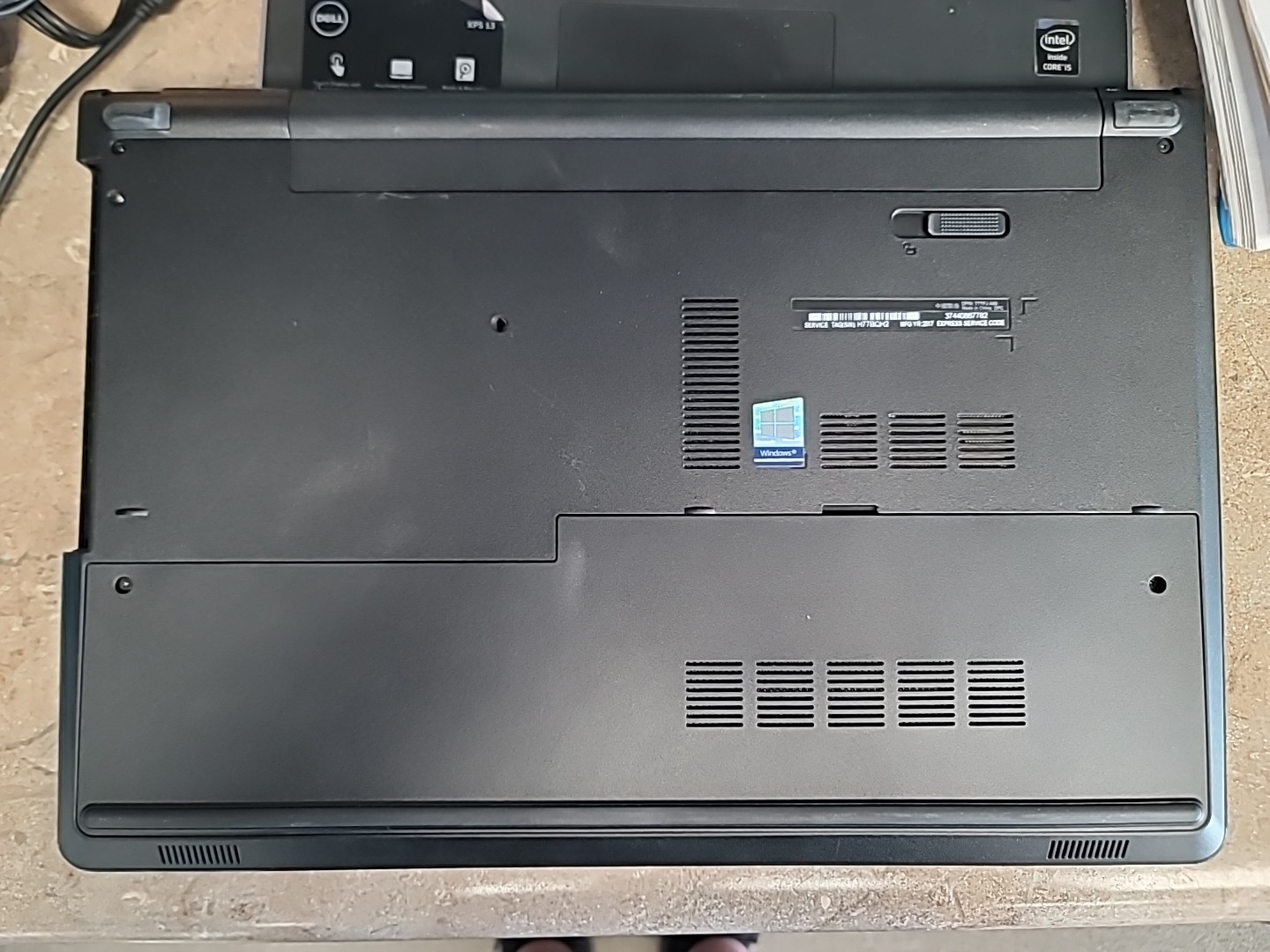 Dell Inspiron 15 5566, Core i5-7200U, 8gb RAM, 15.6″, No Keyboard, As Is