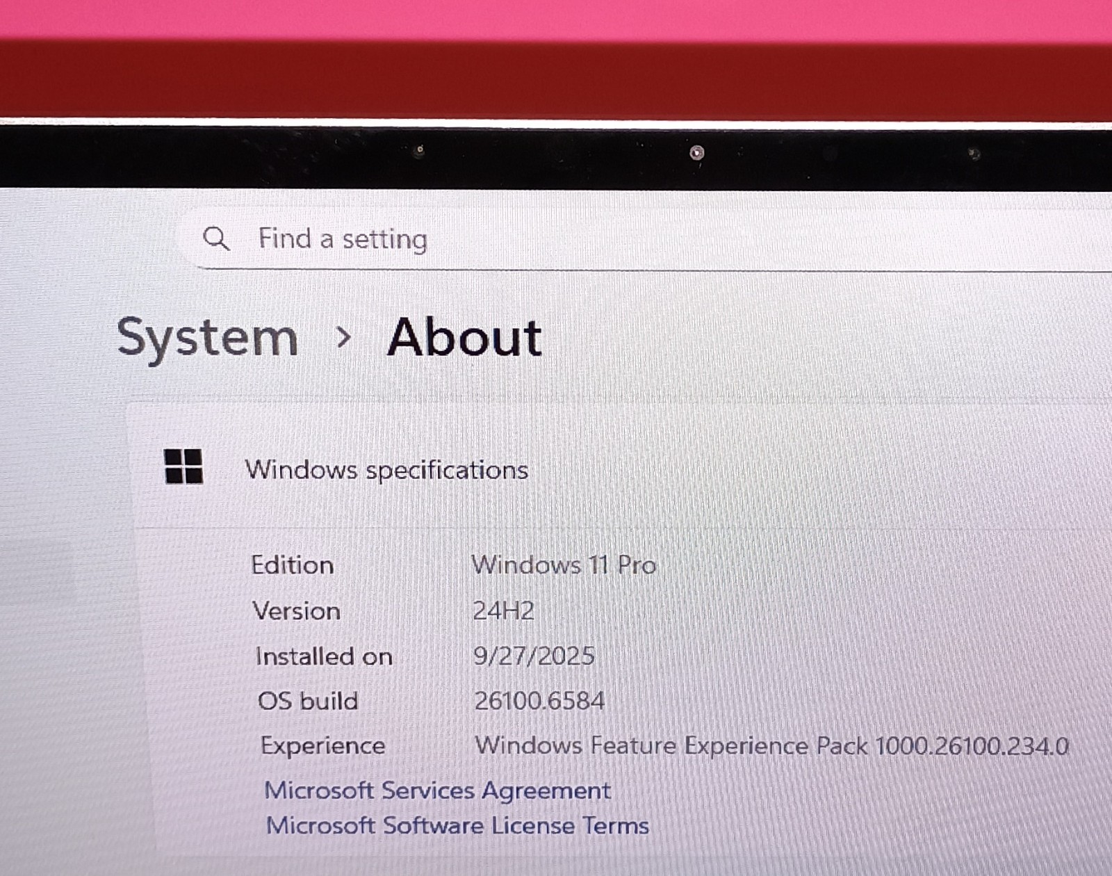 Microsoft Surface Laptop Go 12.4″ Touch Intel i5-1035G1 4GB 256GB SSD Win 11 Pro