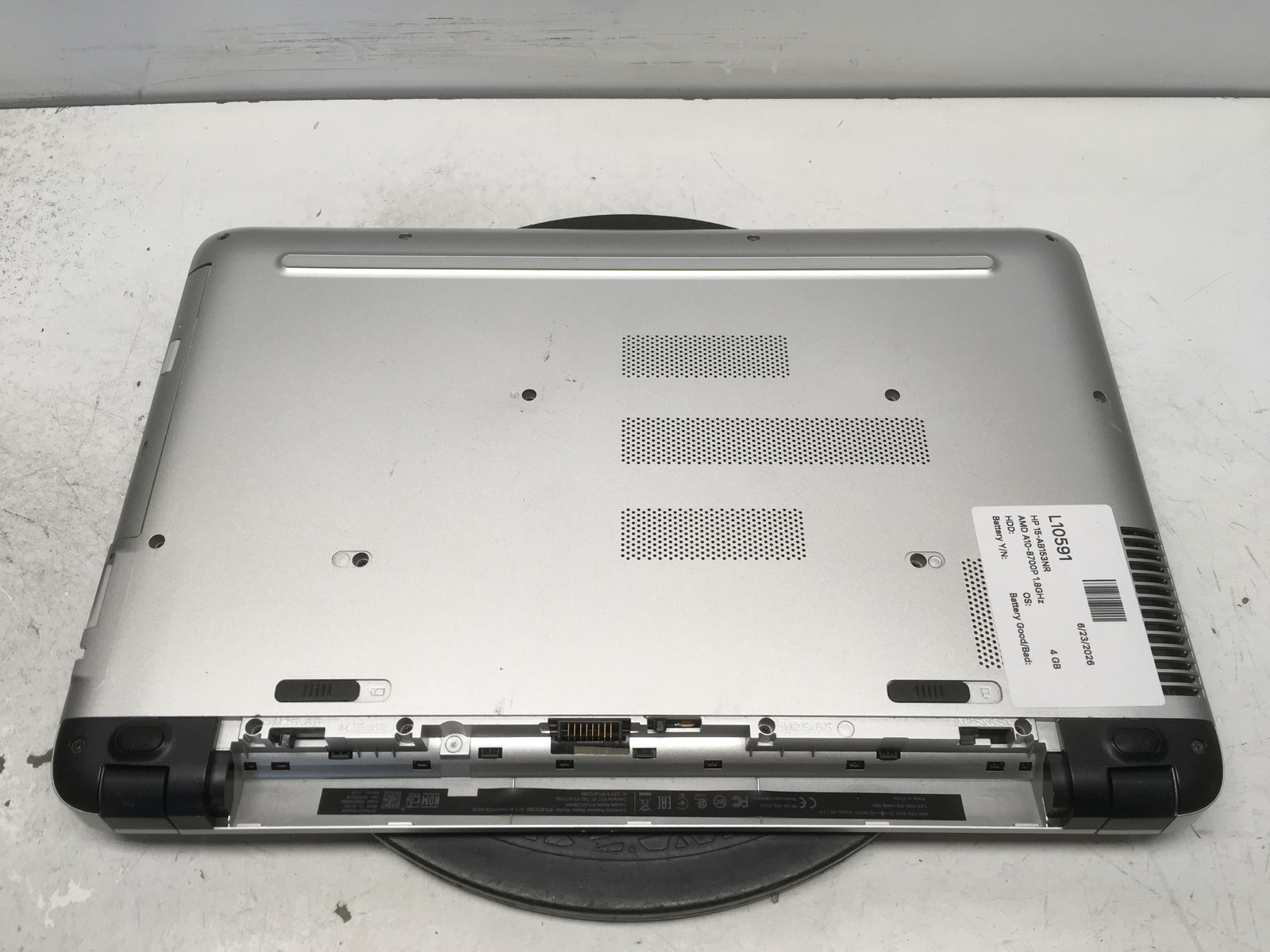 HP 15-AB153NR AMD A10-8700P 1.8GHz 4 GB NO HDD No Batt