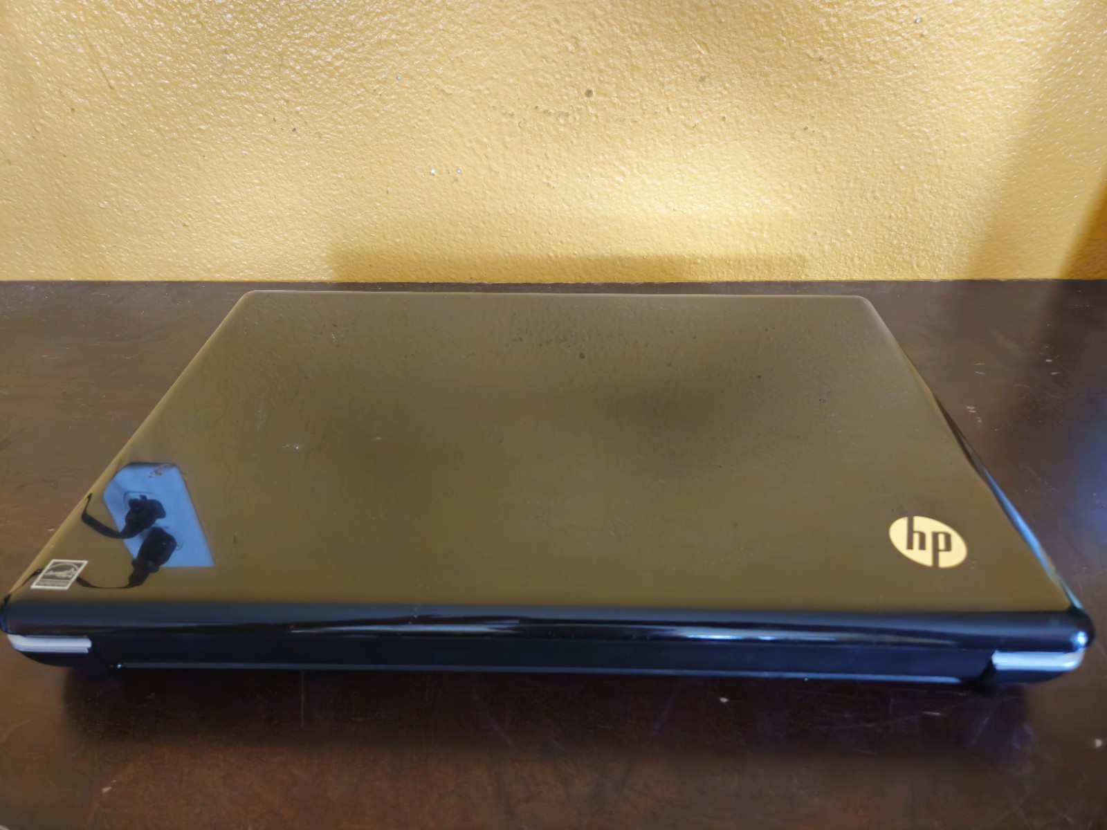 HP G61, Laptop, Windows 7 Home Premium – 15″x9″ Screen