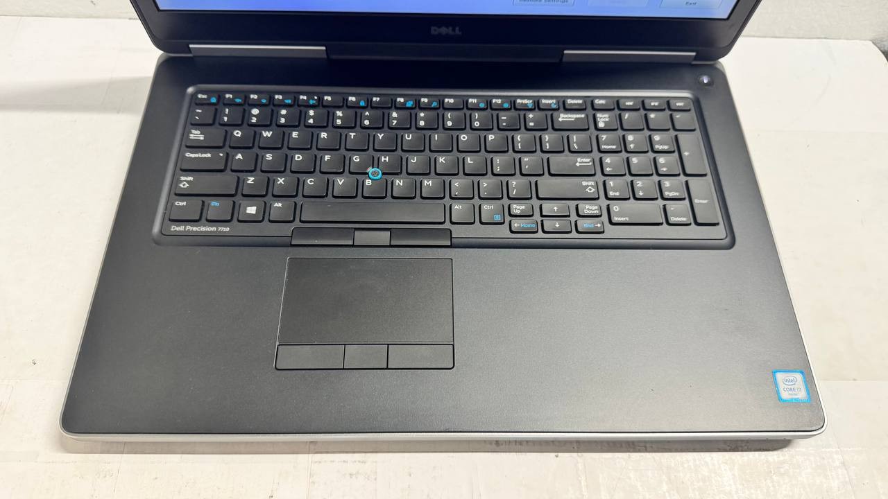 Dell Precision 7710 Intel i7-6820HQ 2.7GHz 16 RM 256ssd win 11 pro
