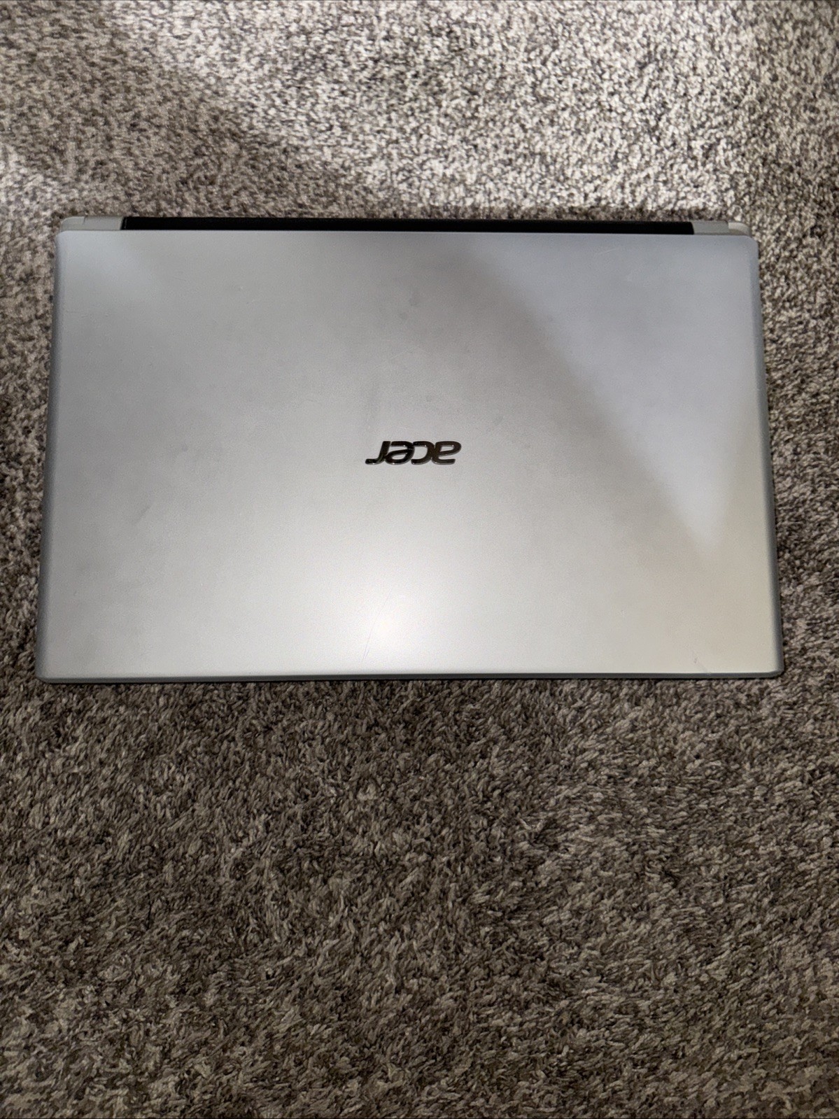 Cracked Acer Aspire v5-571P i3-3227U 1.9ghz 4GB RAM 500GB HDD Win 10 H For Parts