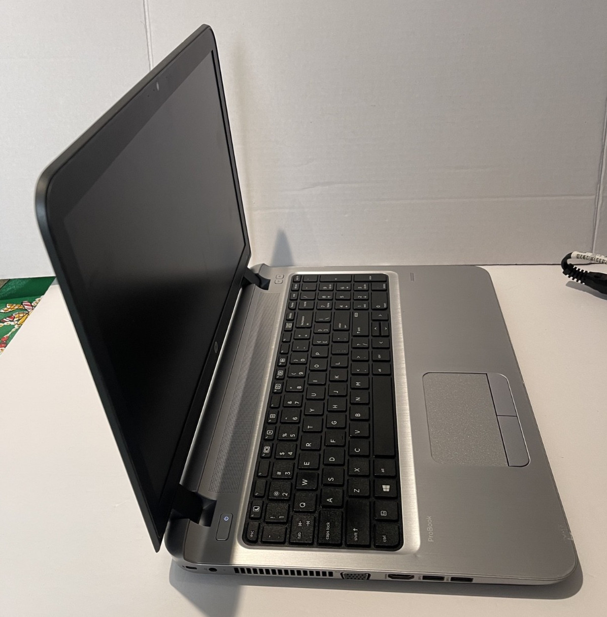 HP 15.6″ Laptop HQ-TRE 71025 Windows 10 Notebook