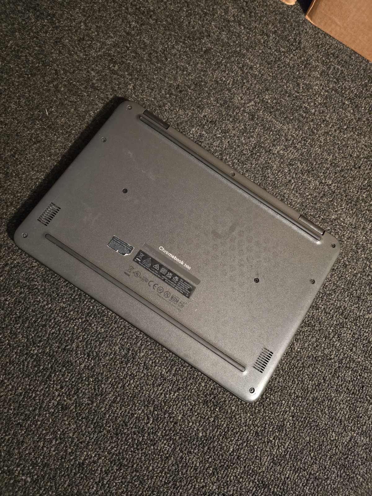 DELL- Chromebook 3100 11.6” 4GB RAM/32GB eMMC) [P29T001] Laptop ***