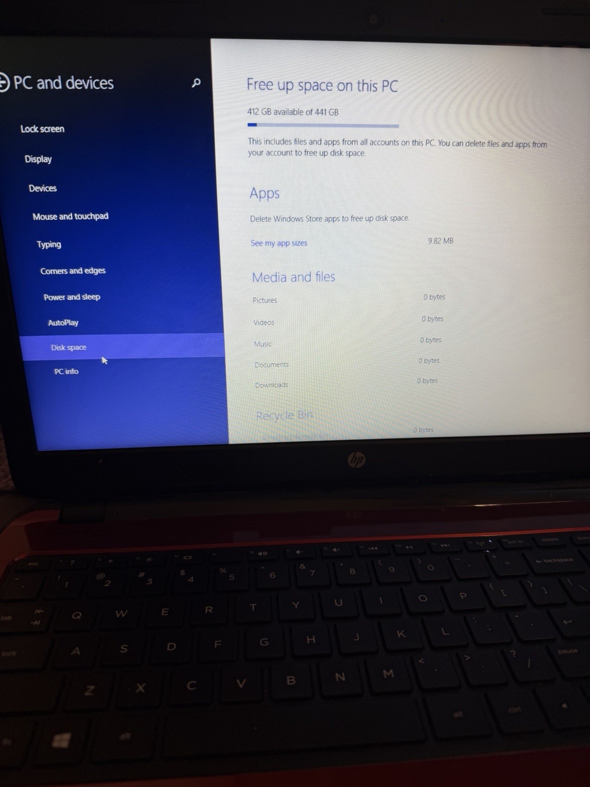 HP 15-RED J2X (441GB, Pentium N-3540, 2.16 GHz, 4GB) Not Charging W8 W/charger