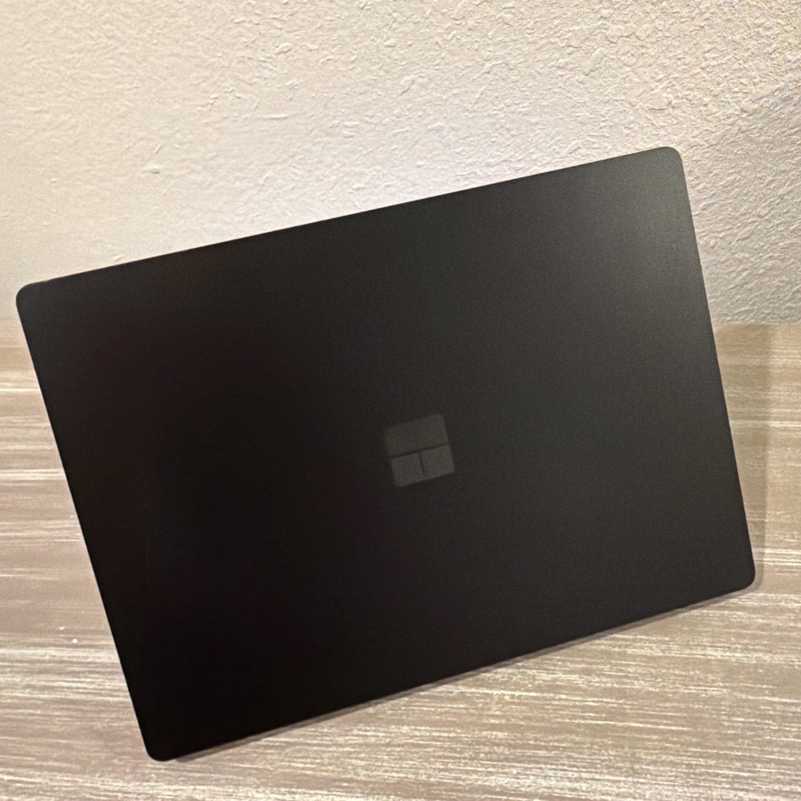 Microsoft Surface Laptop 4 13.5’ i7-1185G7 -16GB RAM- 512GB .Touch-Win 11