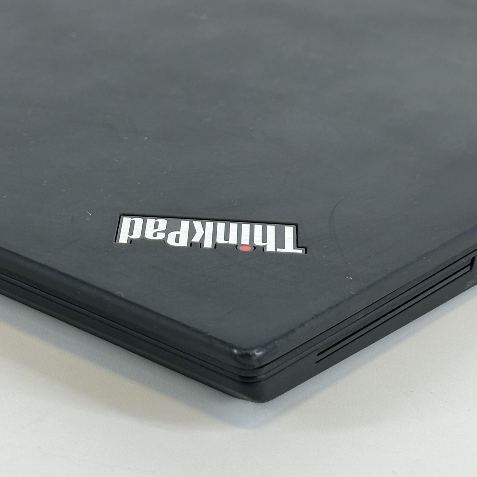 Lenovo ThinkPad T14 Gen 1 Black HD 2.1 GHz Ryzen 5 PRO 4650U 16GB 256GB SSD Good