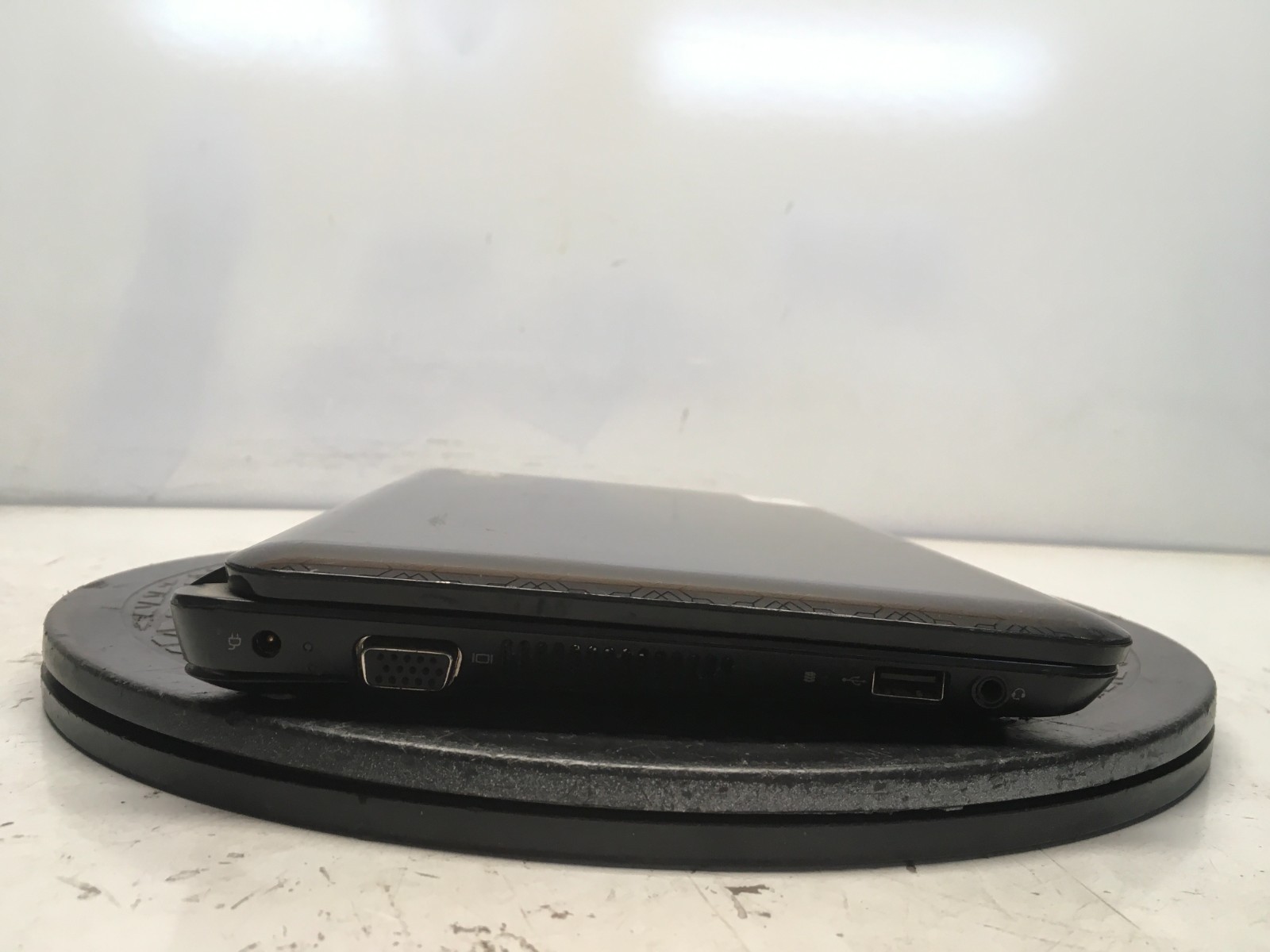 HP Mini 210-1000 Intel Atom N450 1.66GHz 1 GB NO HDD
