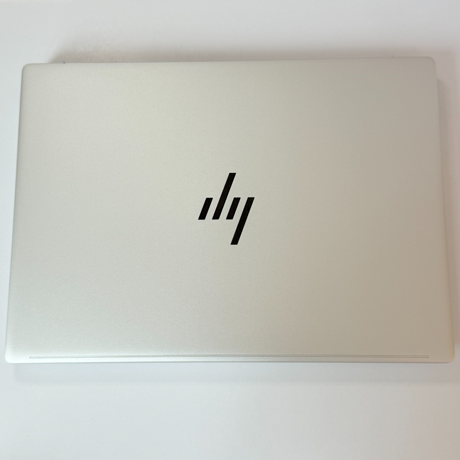 HP Pavilion Laptop Computer 14″ WQXGA AMD Ryzen 5 16 GB memory; 512 GB SSD
