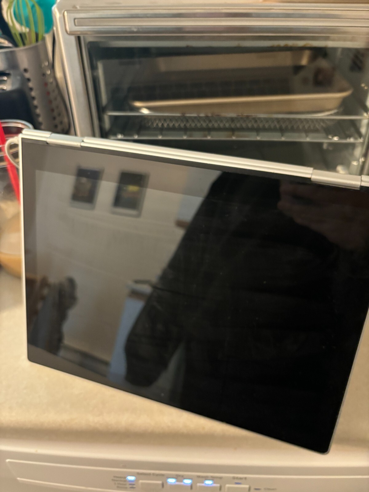 Google Pixelbook GA00123-US 12.3″ Core i5 7th Gen 1.2 GHz 8 GB RAM 256 GB SSD…