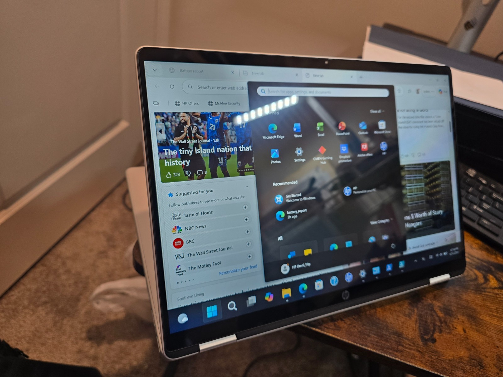 HP- Omnibook 5 Flip 2-in-1 14 (8gb ram, 512gb ssd)