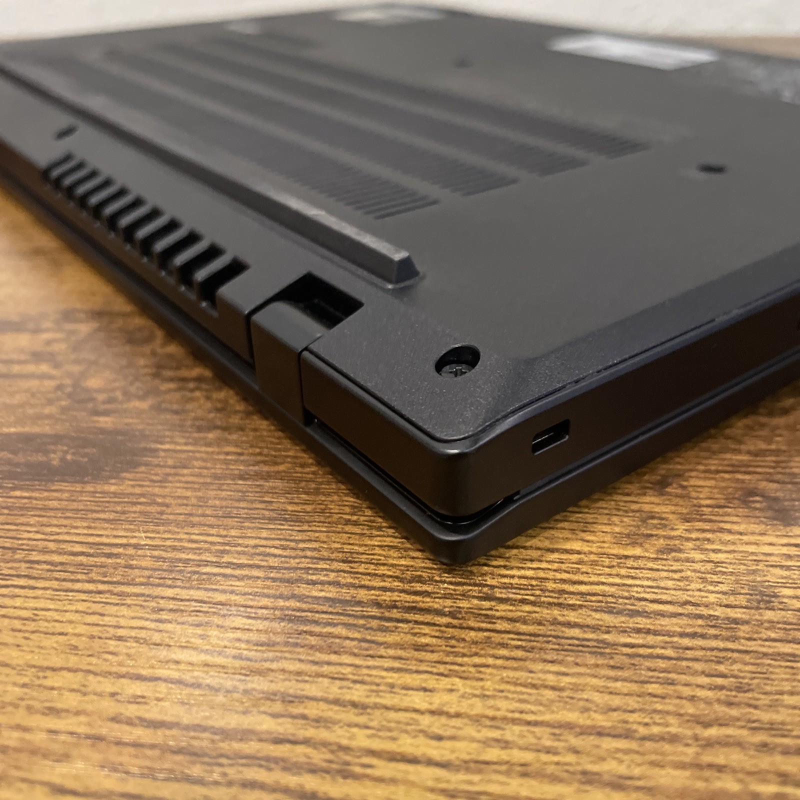 Lenovo ThinkPad L14 GEN 6 14″ Core Ultra 7 265U 32GB RAM 256GB SSD Laptop READ!